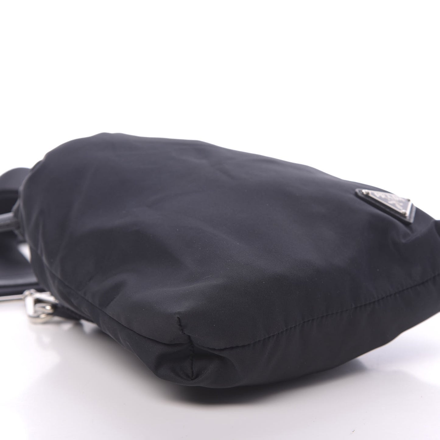 Tessuto Nylon Drawstring Crossbody Baltico