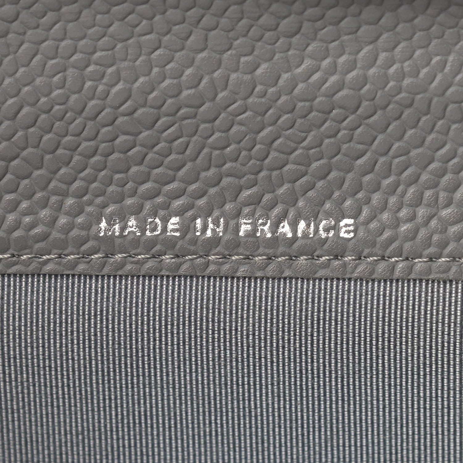 Chanel Caviar Quilted Yen Wallet Grey 7 of 12