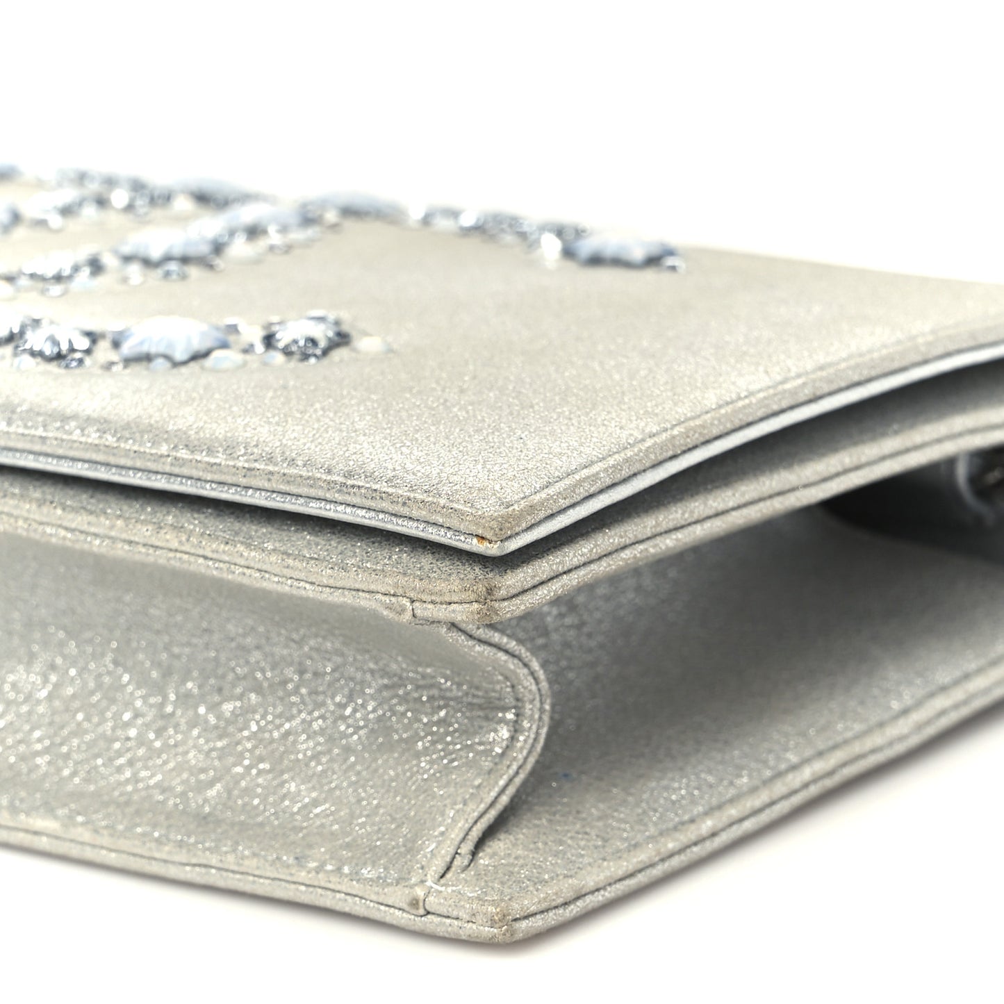 Metallic Goatskin Strass CC Clutch With Chain Silver