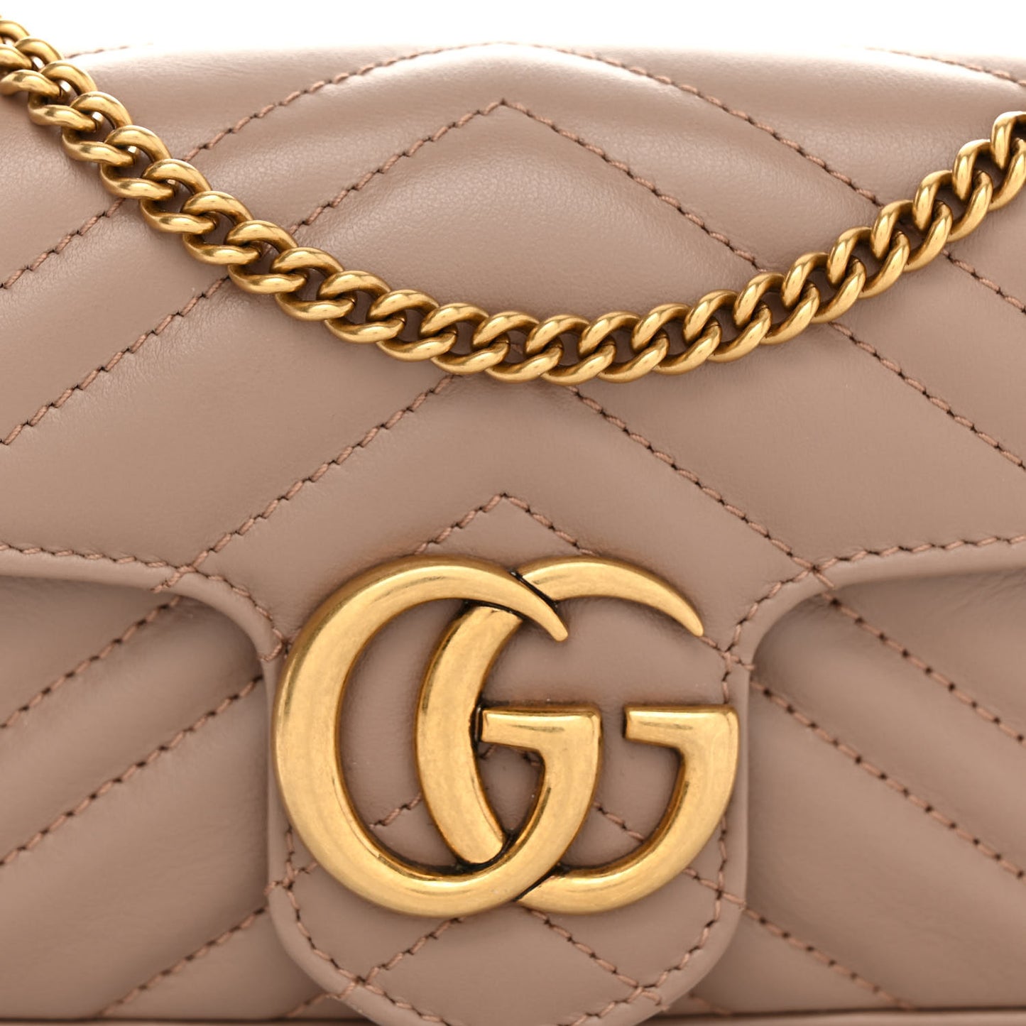 Calfskin Matelasse Super Mini GG Marmont Shoulder Bag Porcelain Rose