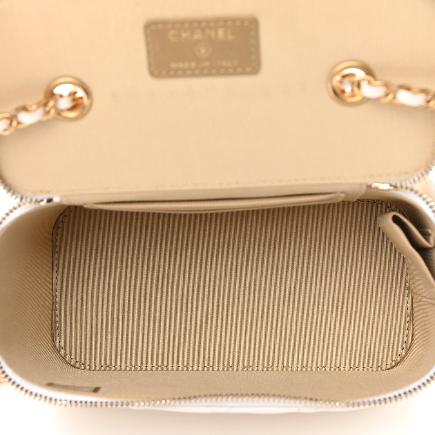 Chanel Lambskin Quilted Pearl Crush Small Vanity Case With Chain White 5 of 11