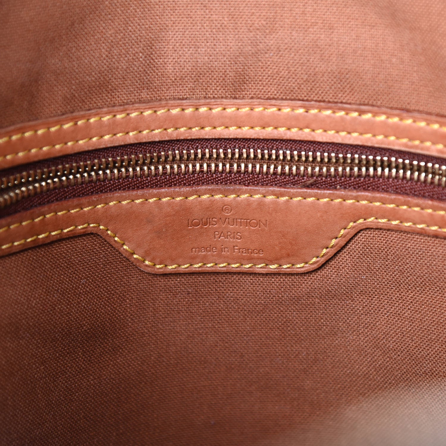 Louis Vuitton Monogram Cabas Mezzo 7 of 10