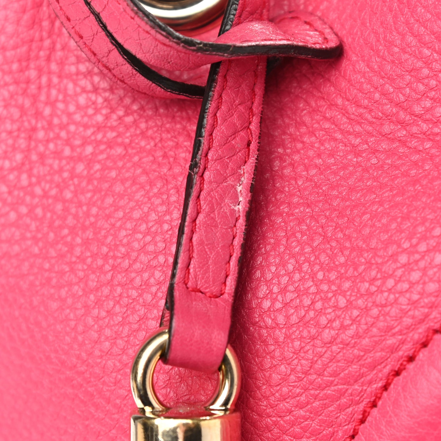Pebbled Calfskin Medium Soho Chain Shoulder Bag Pink