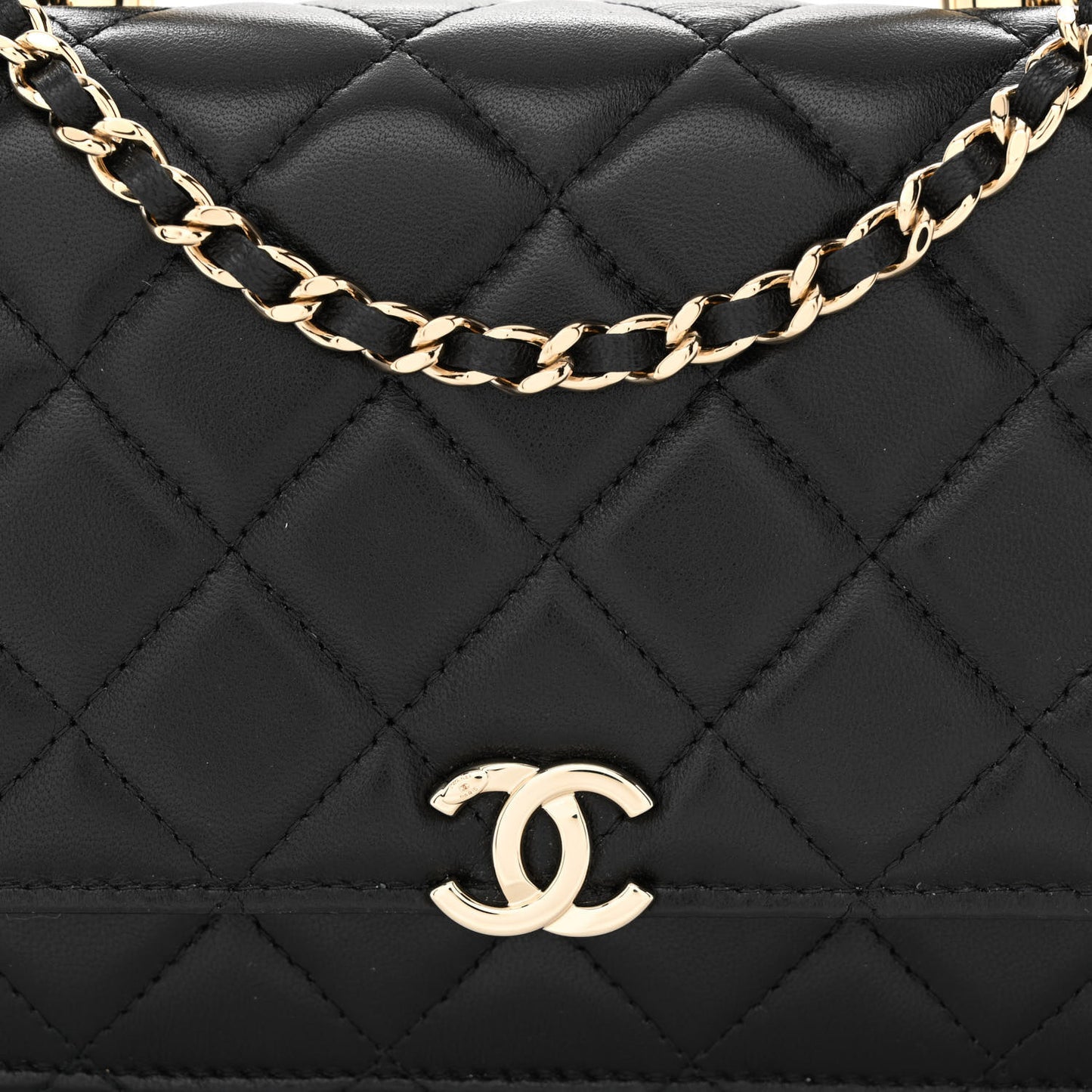 Lambskin Quilted Top Handle Wallet On Chain WOC Black