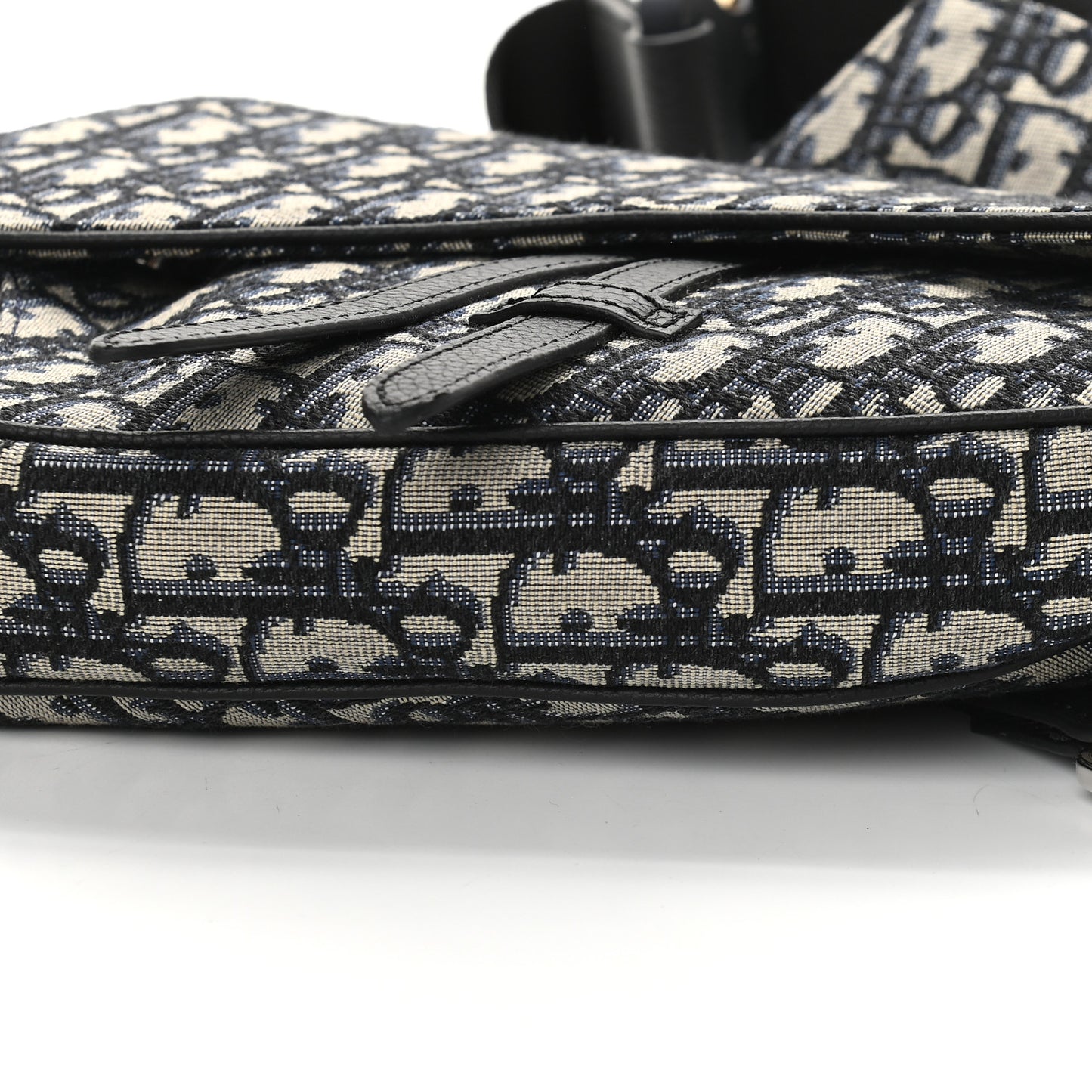Oblique Mens Saddle Bag Blue
