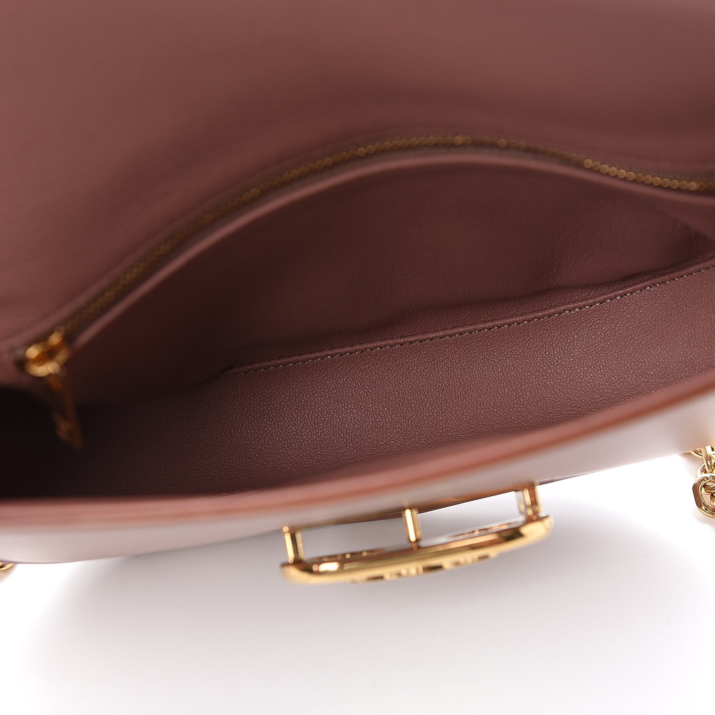 Shiny Calfskin Medium Chain Maillon Triomphe Antique Rose