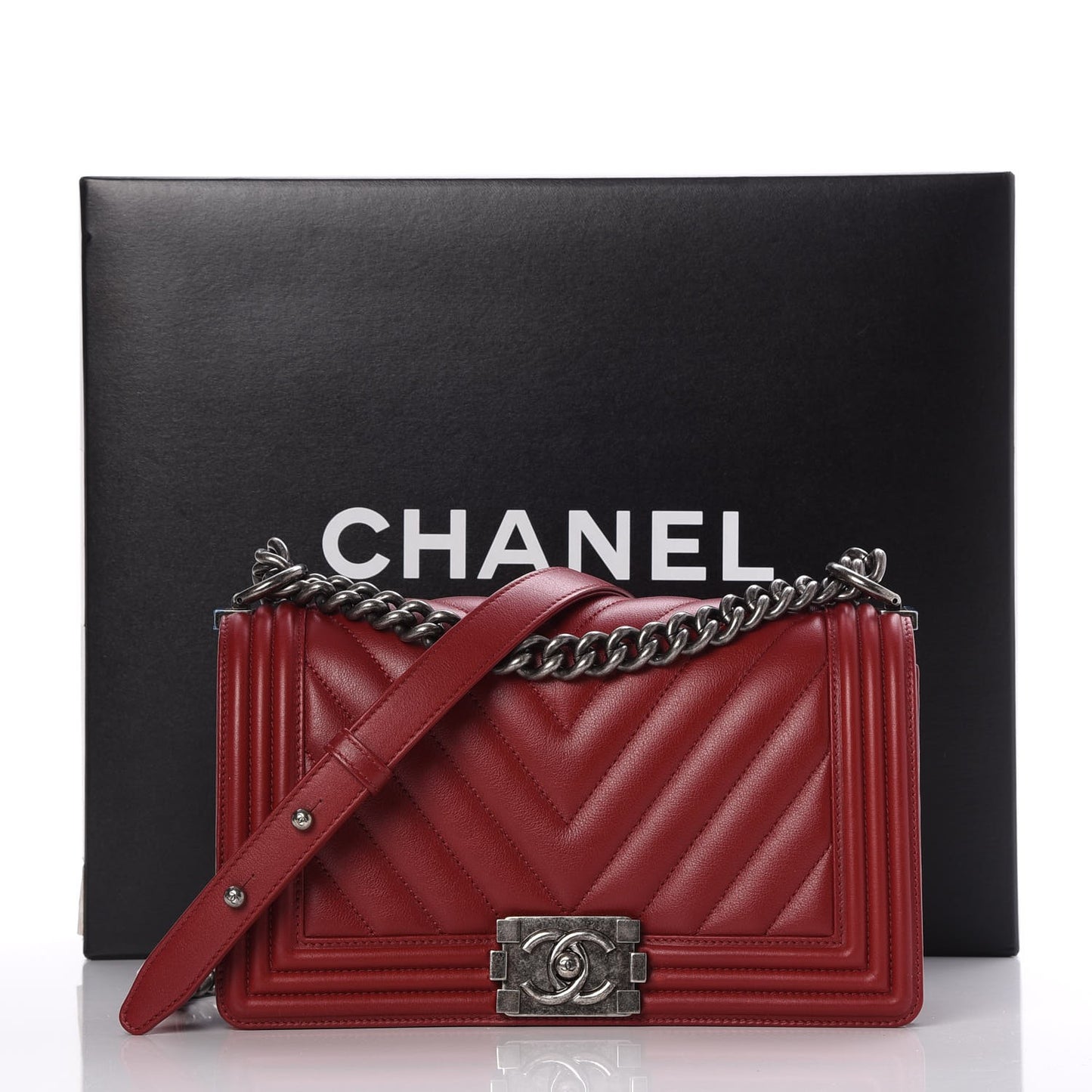 Calfskin Chevron Quilted Medium Boy Flap Red
