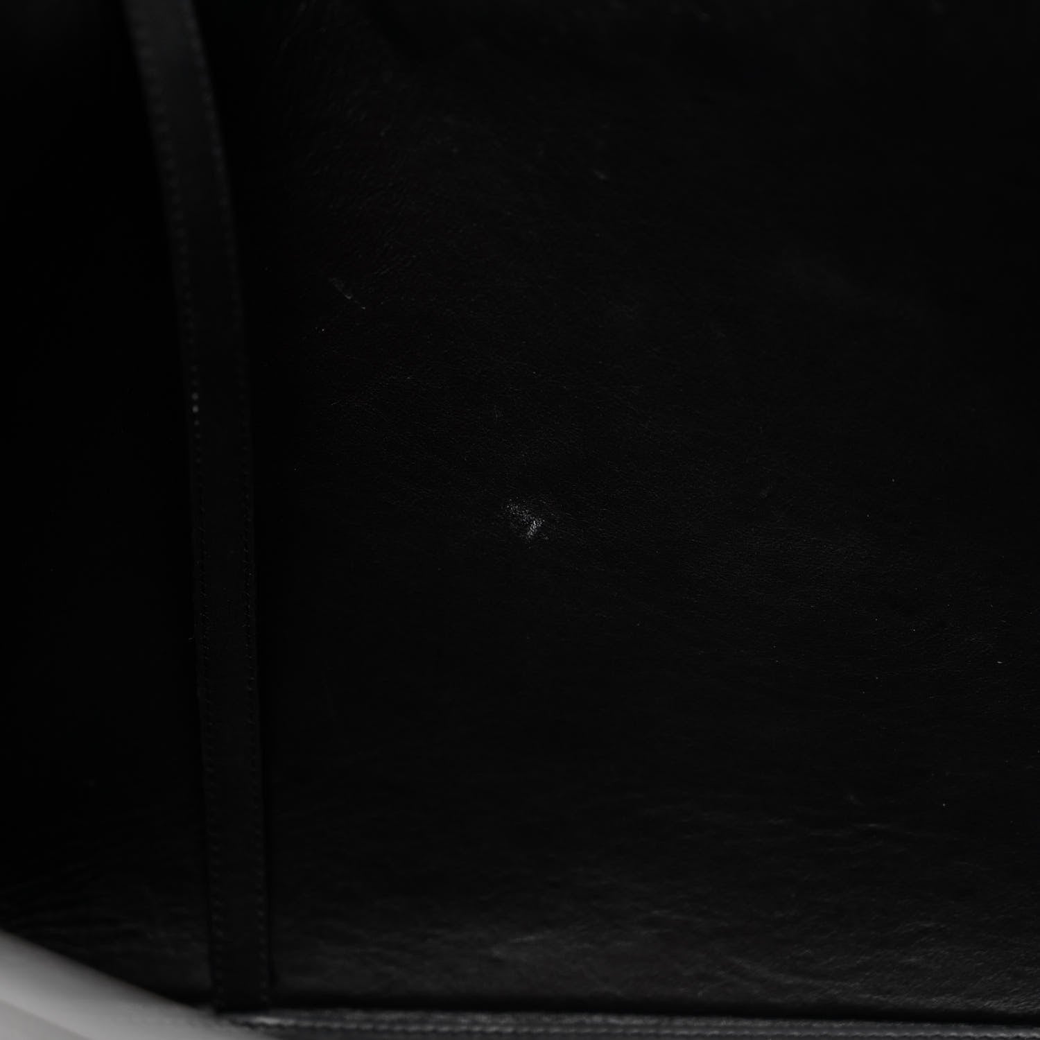 Valentino Garavani Calfskin Large Vlogo Tote Black 11 of 15