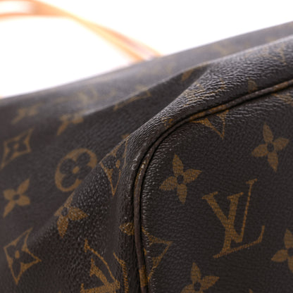Louis Vuitton Monogram Neverfull MM 7 of 14