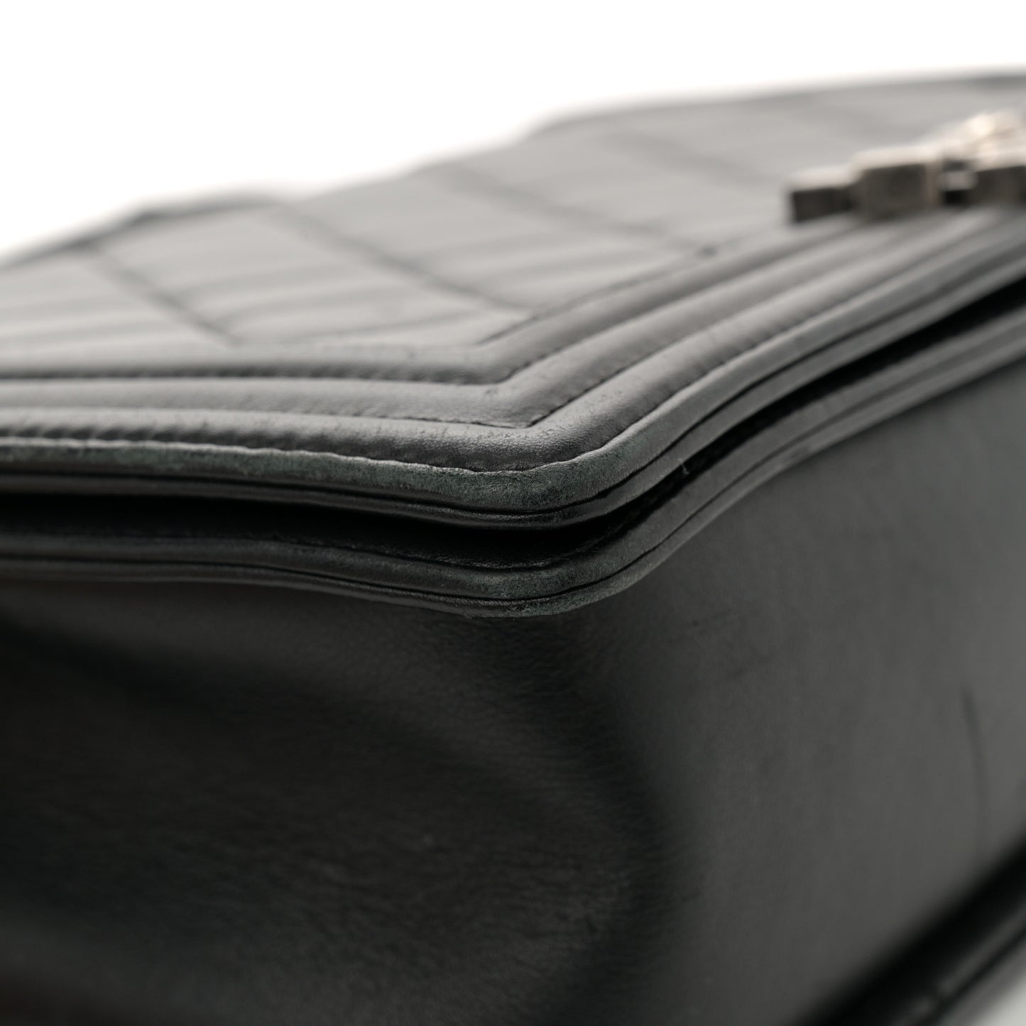 Lambskin Quilted Medium Boy Flap Black