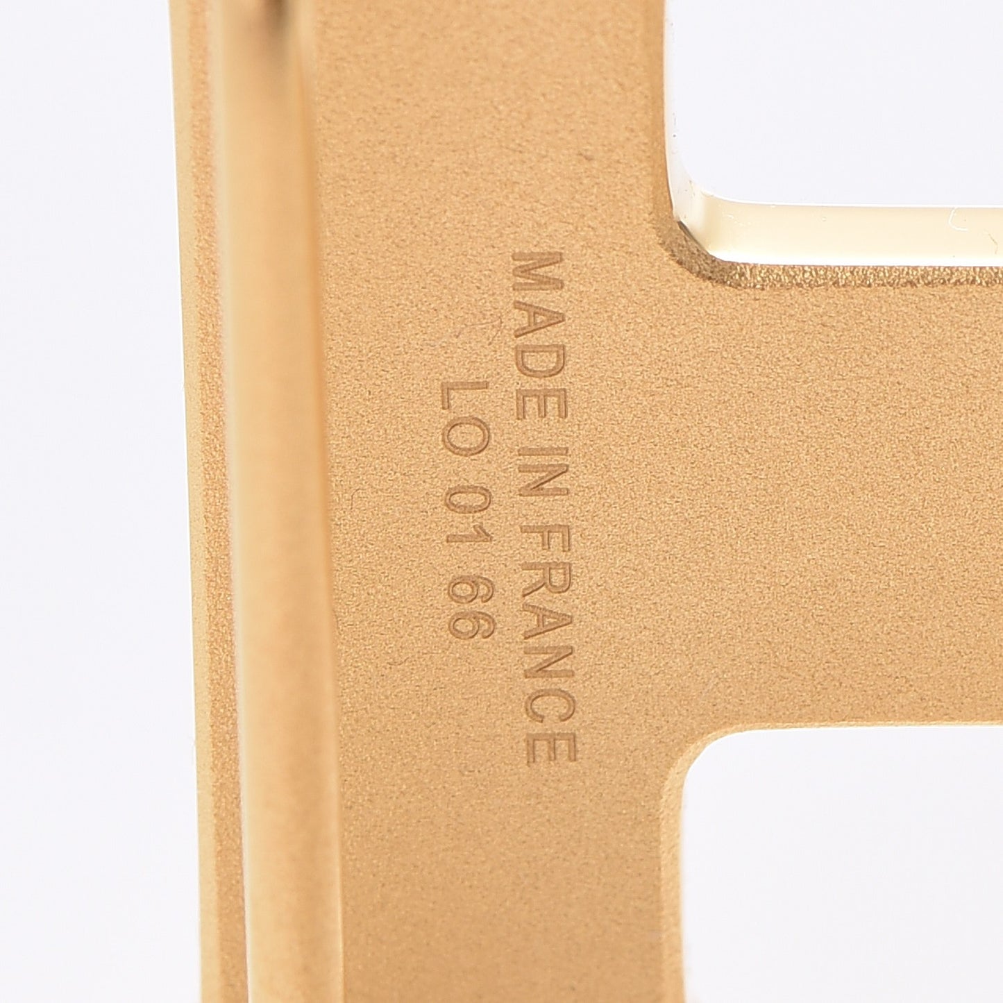 Guilloche 32mm H Belt Buckle Gold