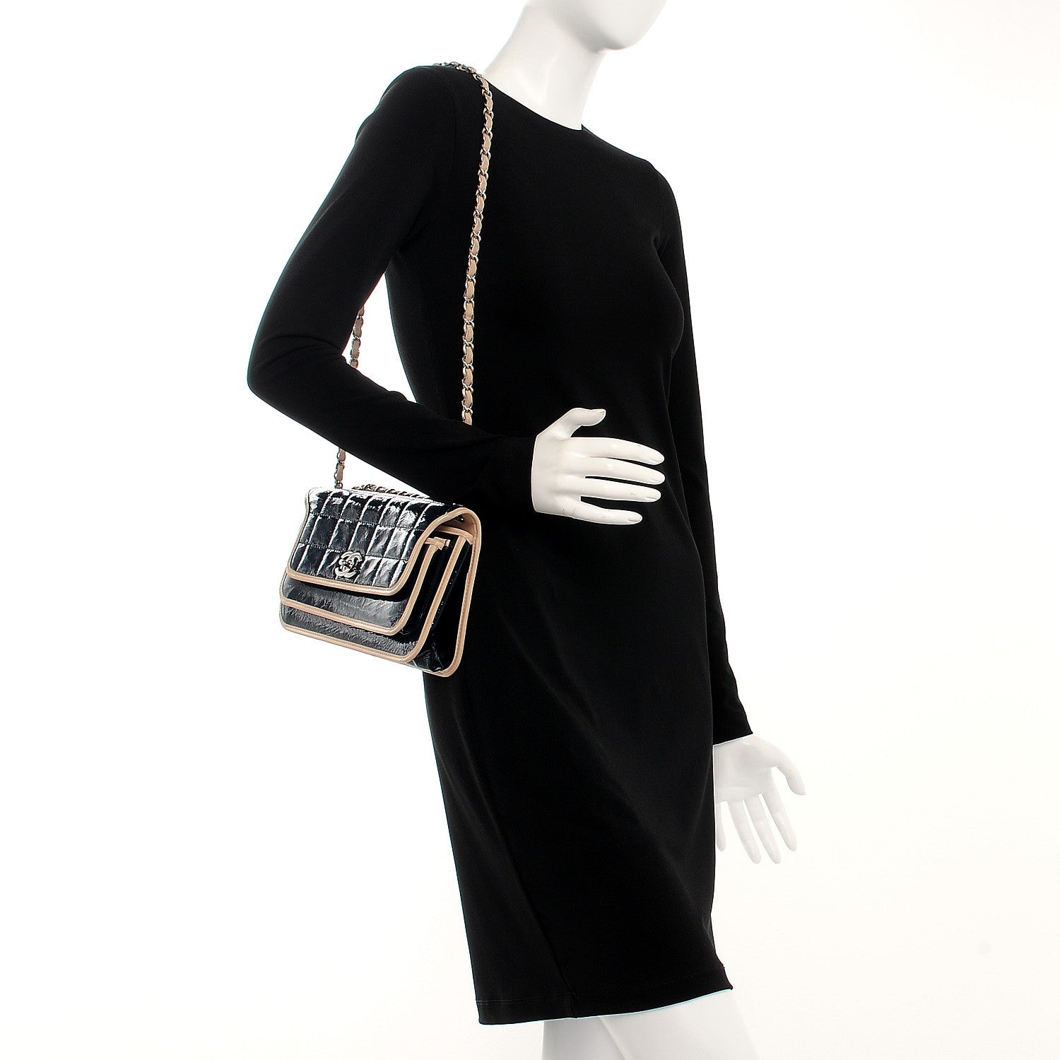 Chanel Patent Lambskin Medium Chocolate Bar Flap Navy Beige 2 of 13