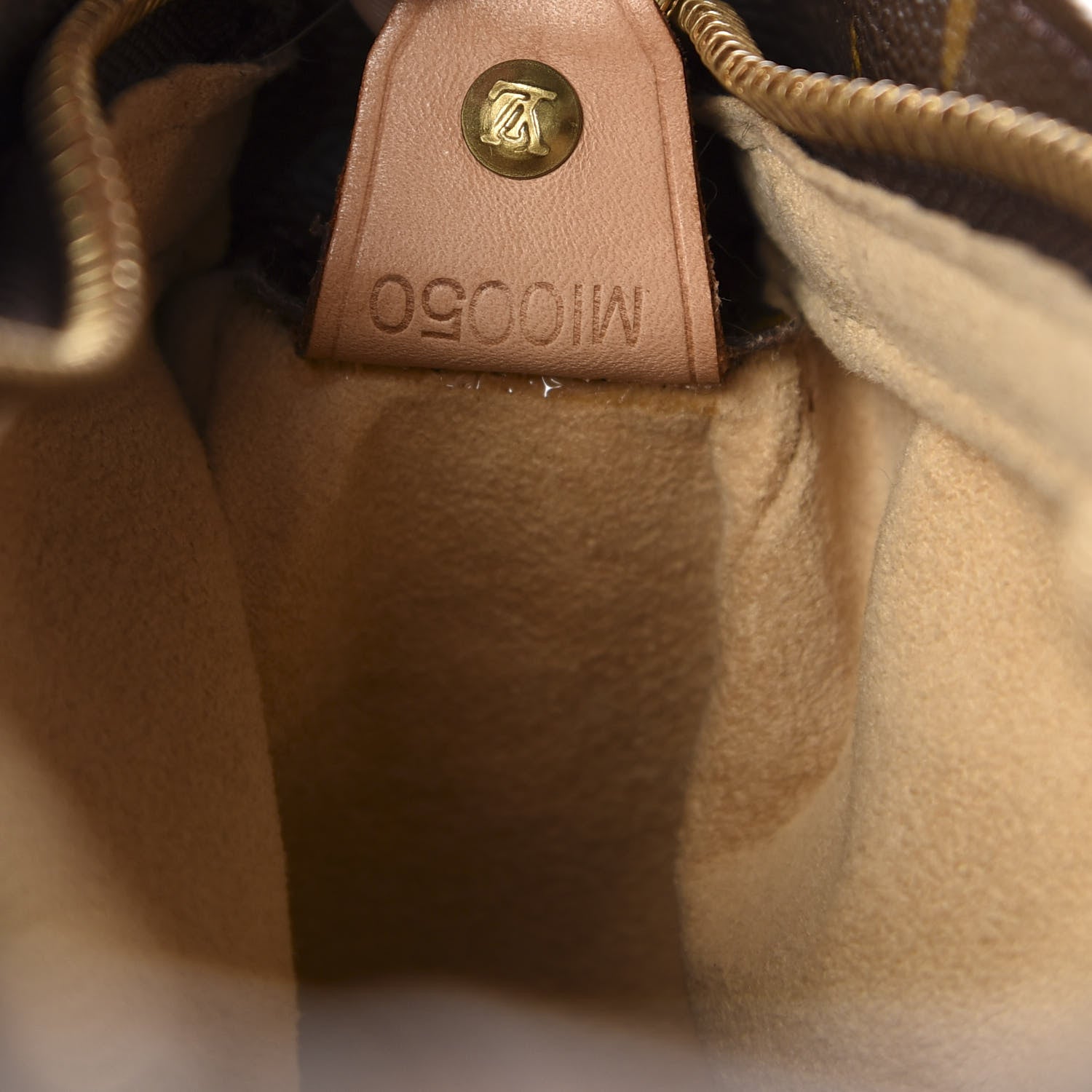 Louis Vuitton Monogram Looping GM 11 of 13