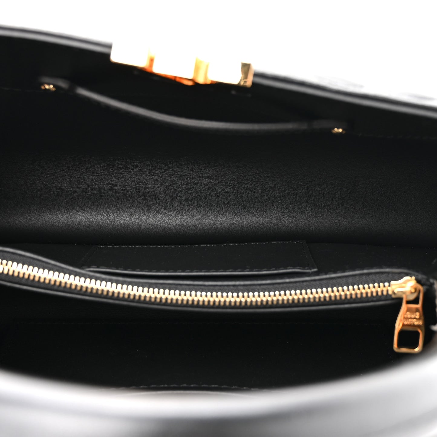 Lambskin Quilted Flower Capucines East West MM Black