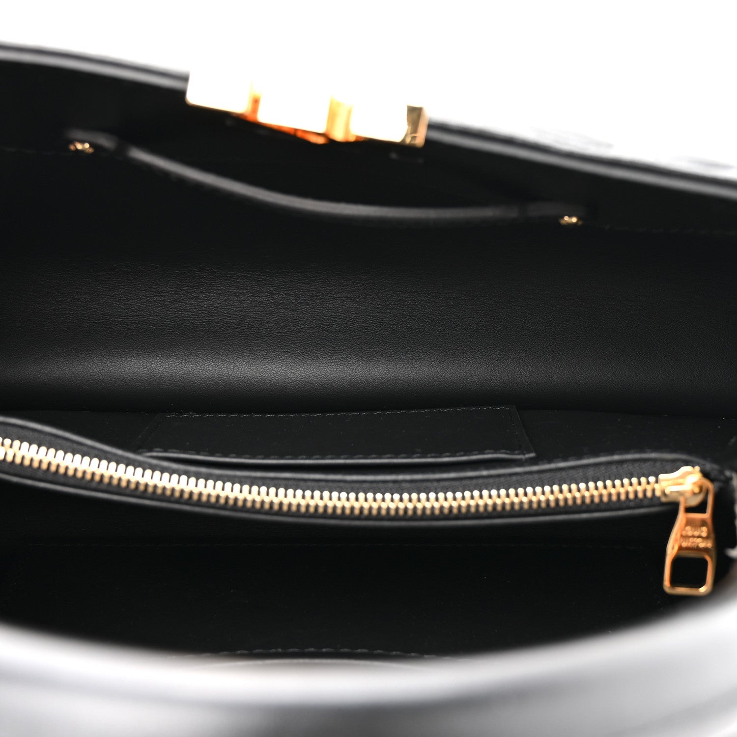 Louis Vuitton Lambskin Quilted Flower Capucines East West MM Black 6 of 12
