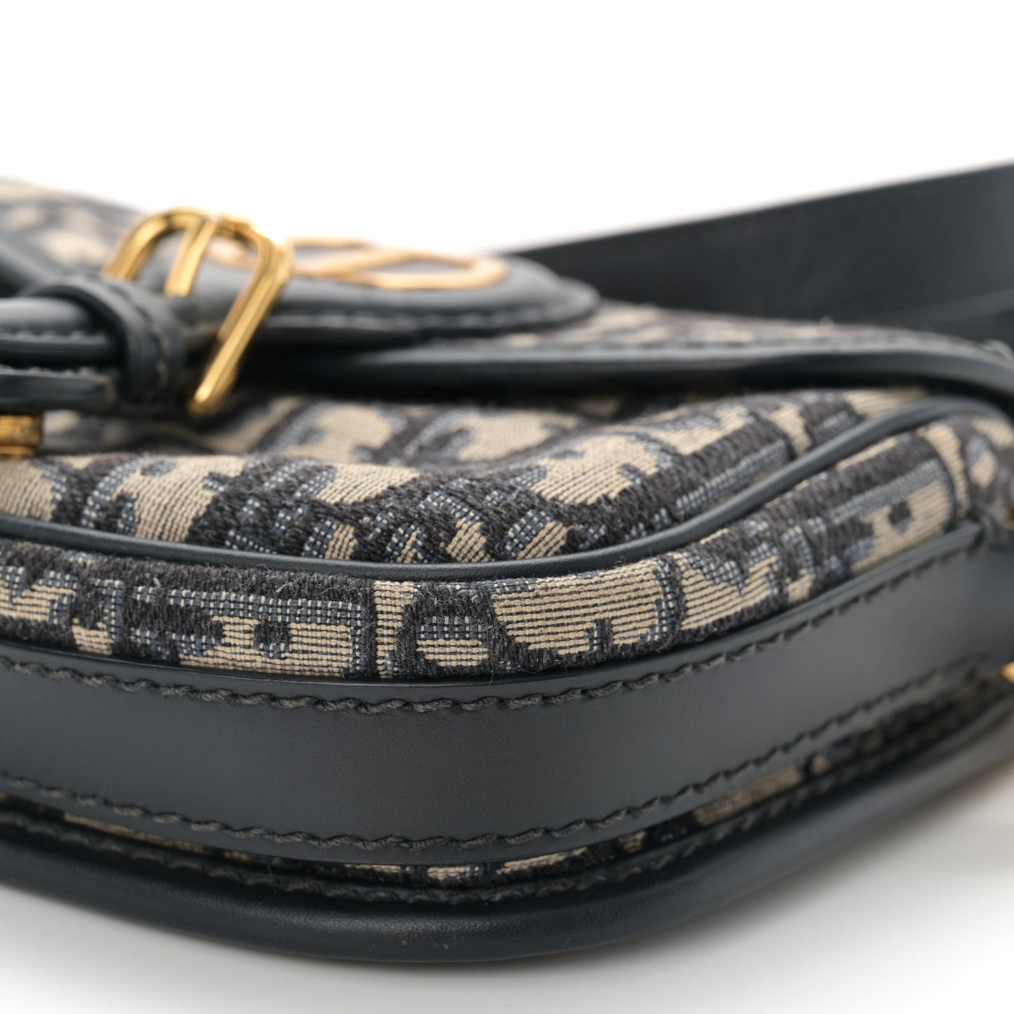 Oblique Small Bobby Flap Blue