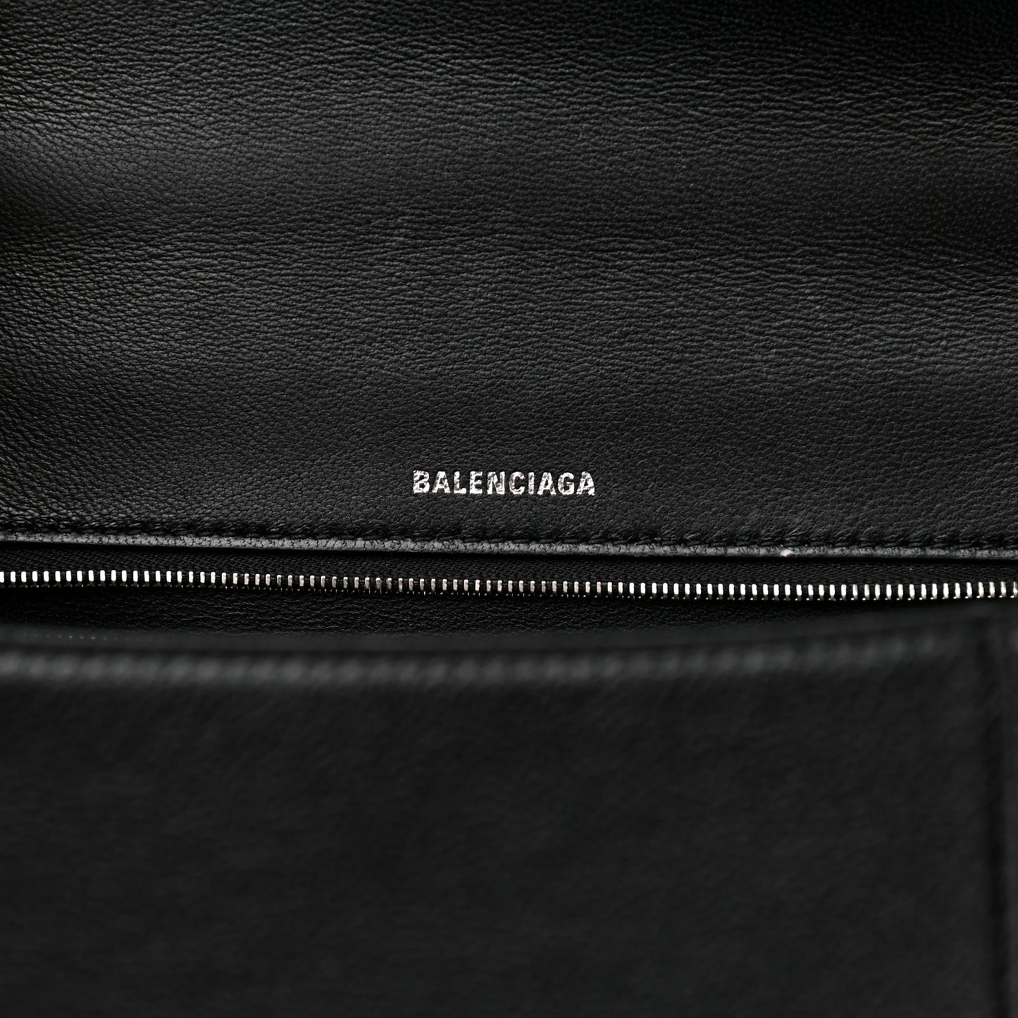 Grained Calfskin Medium Hourglass Top Handle Bag Black