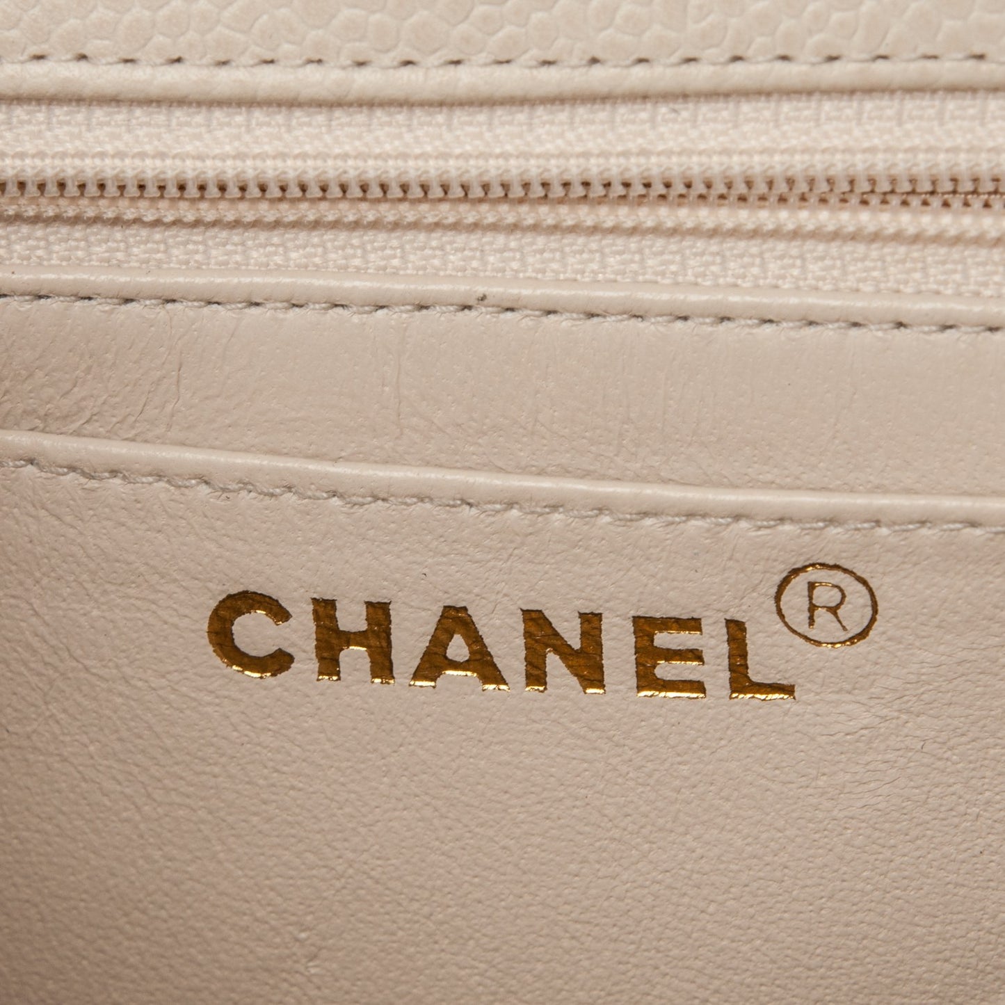 Caviar Quilted Small Single Flap White