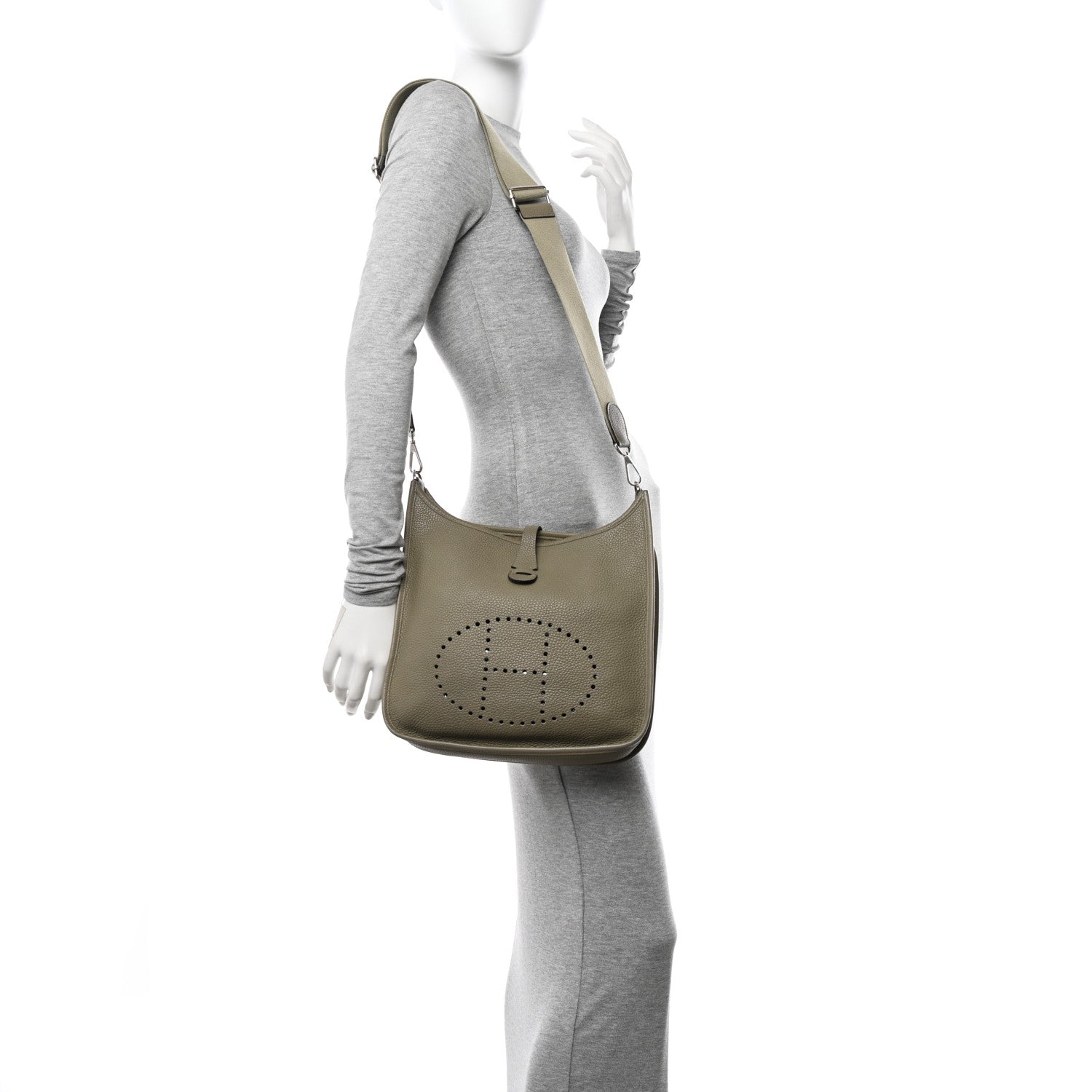Hermes Taurillon Clemence Evelyne III PM Sauge 2 of 11