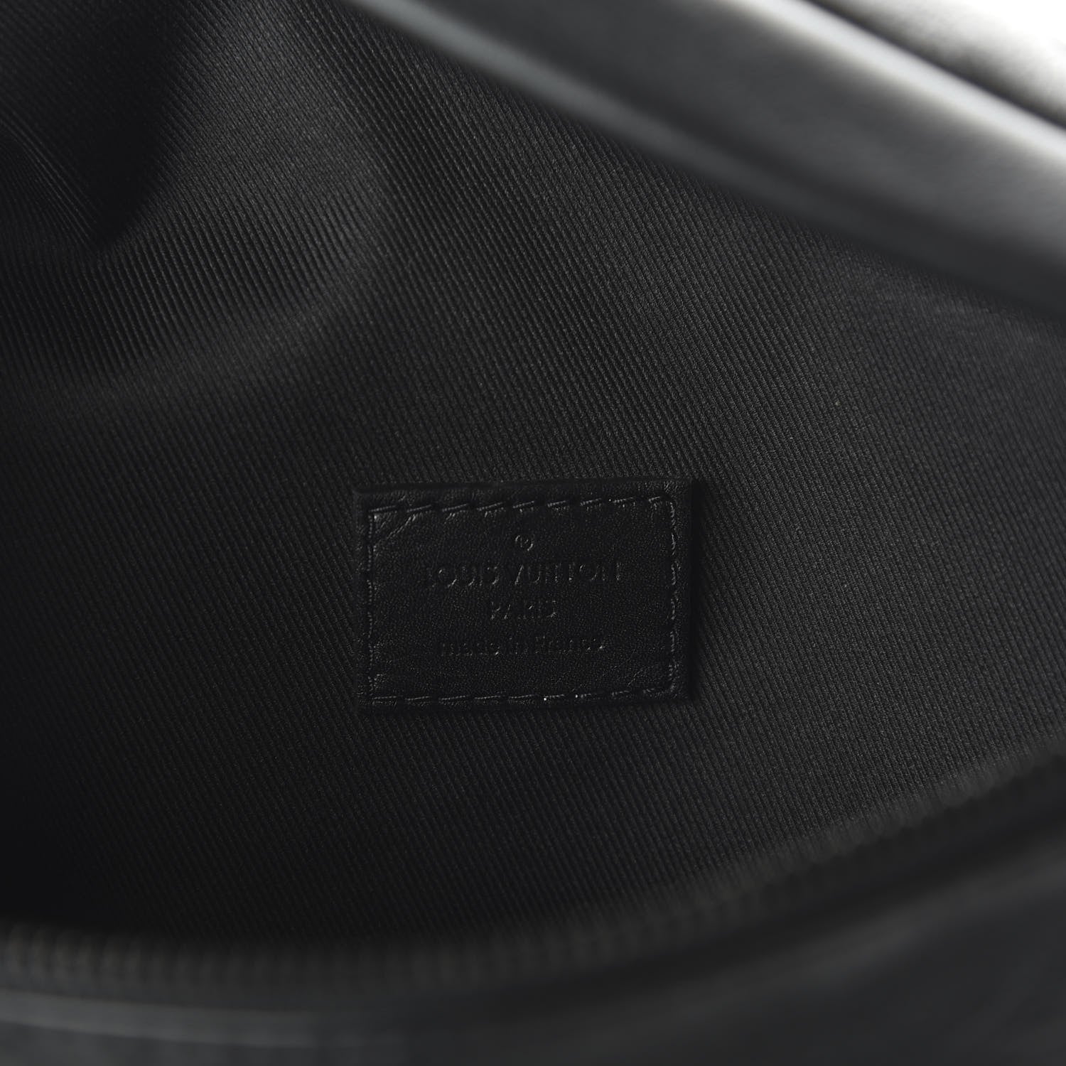 Louis Vuitton Calfskin Monogram Shadow Discovery Bumbag Black 8 of 9