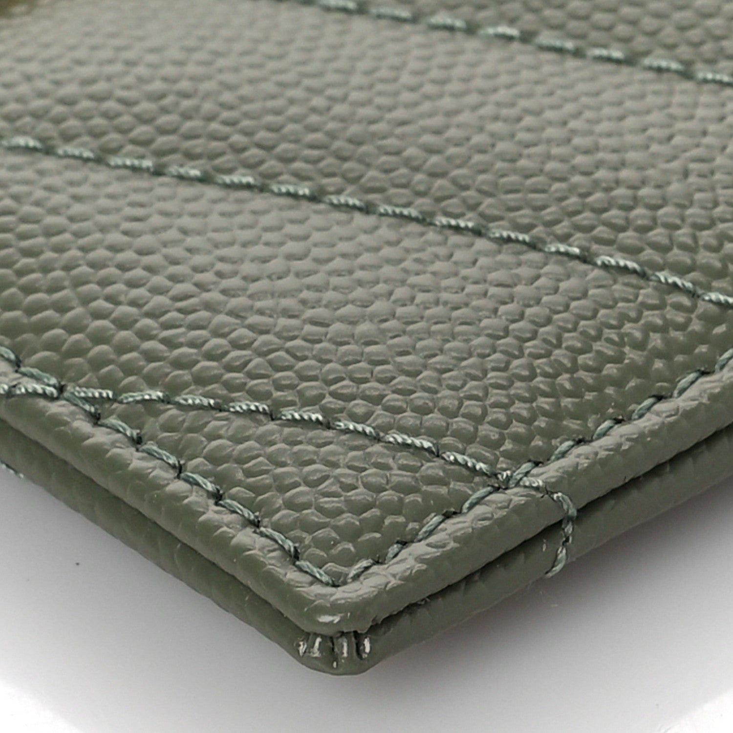 Saint Laurent Grain De Poudre Matelasse Chevron Monogram Credit Card Case Light Sage 8 of 9