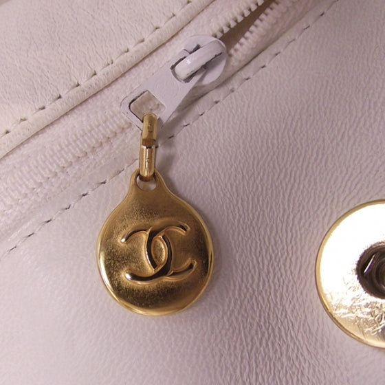 Leather Quilted Shoulder Tote White