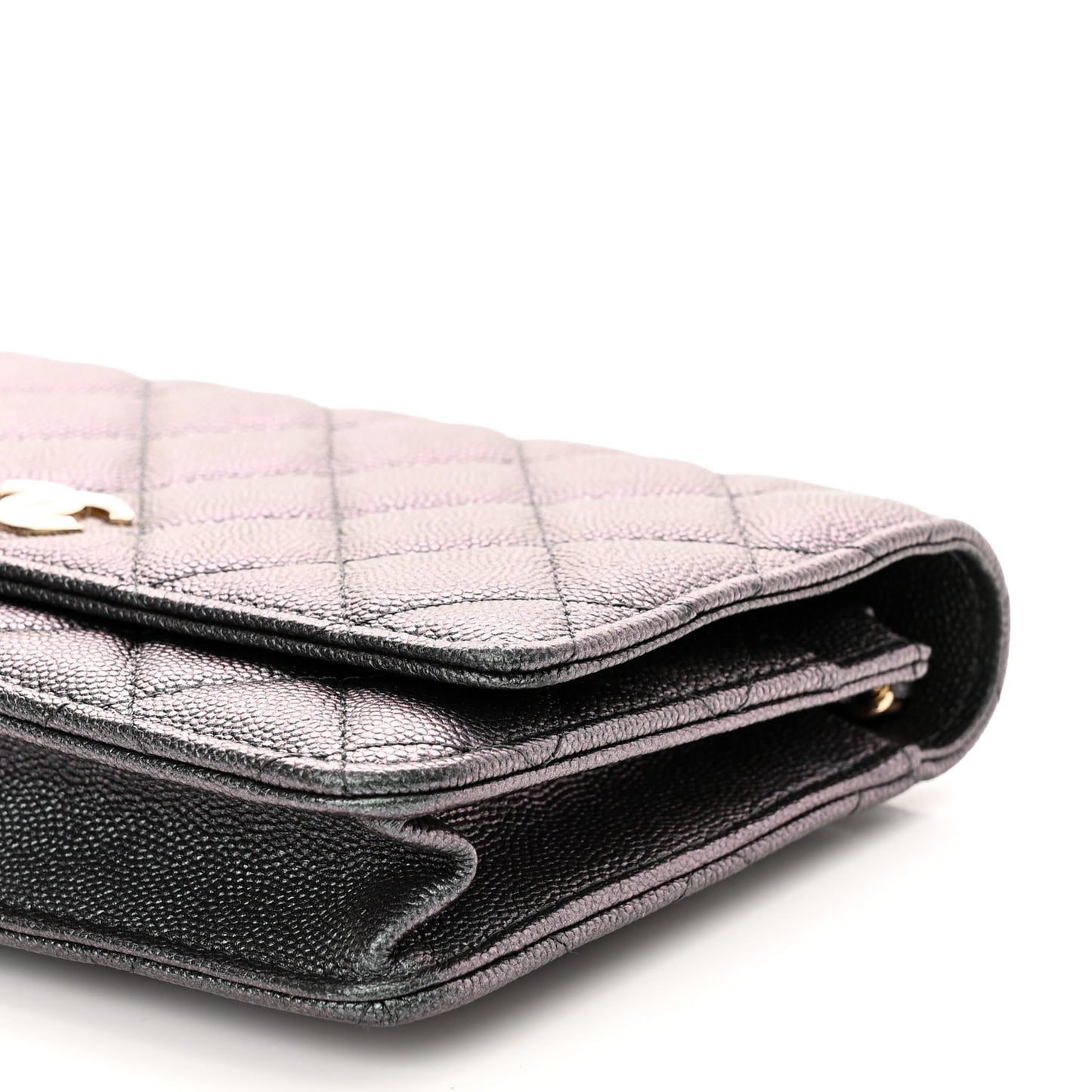Iridescent Caviar Quilted Wallet On Chain WOC Black
