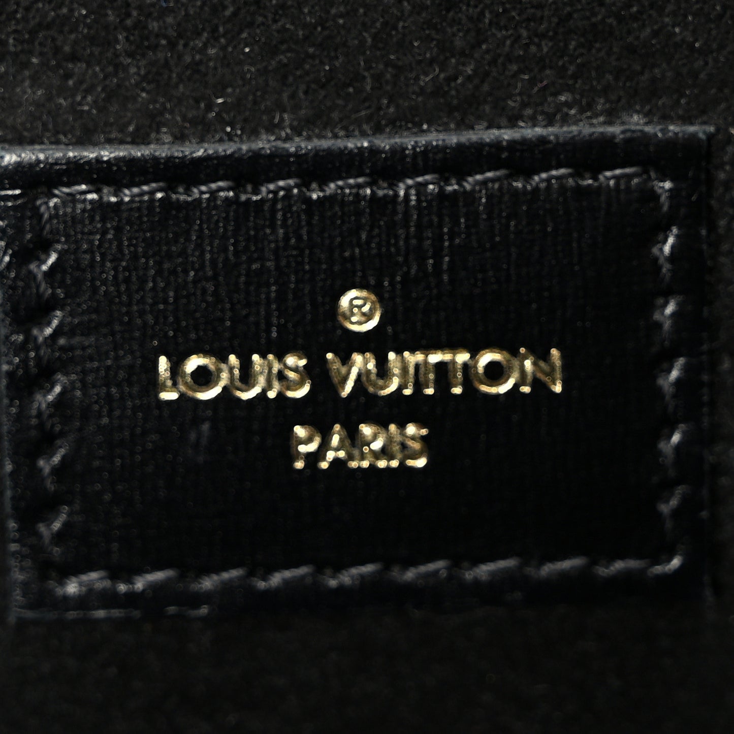 Reverse Monogram Pochette Metis