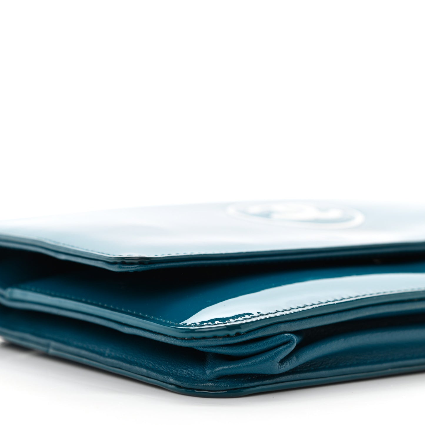 Patent CC Logo Wallet On Chain WOC Blue