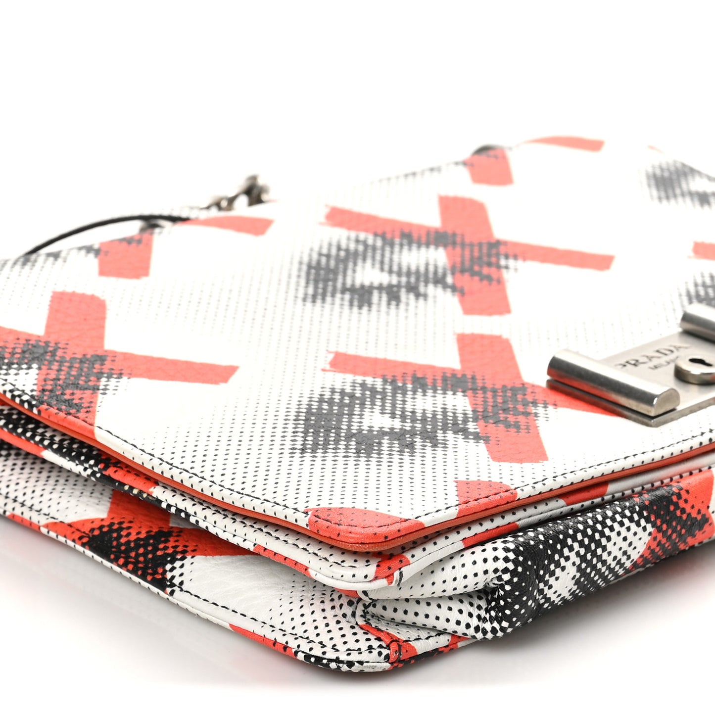 Vitello Daino Eye Inside Lock Flap Chain Shoulder Bag Bianco Arancio