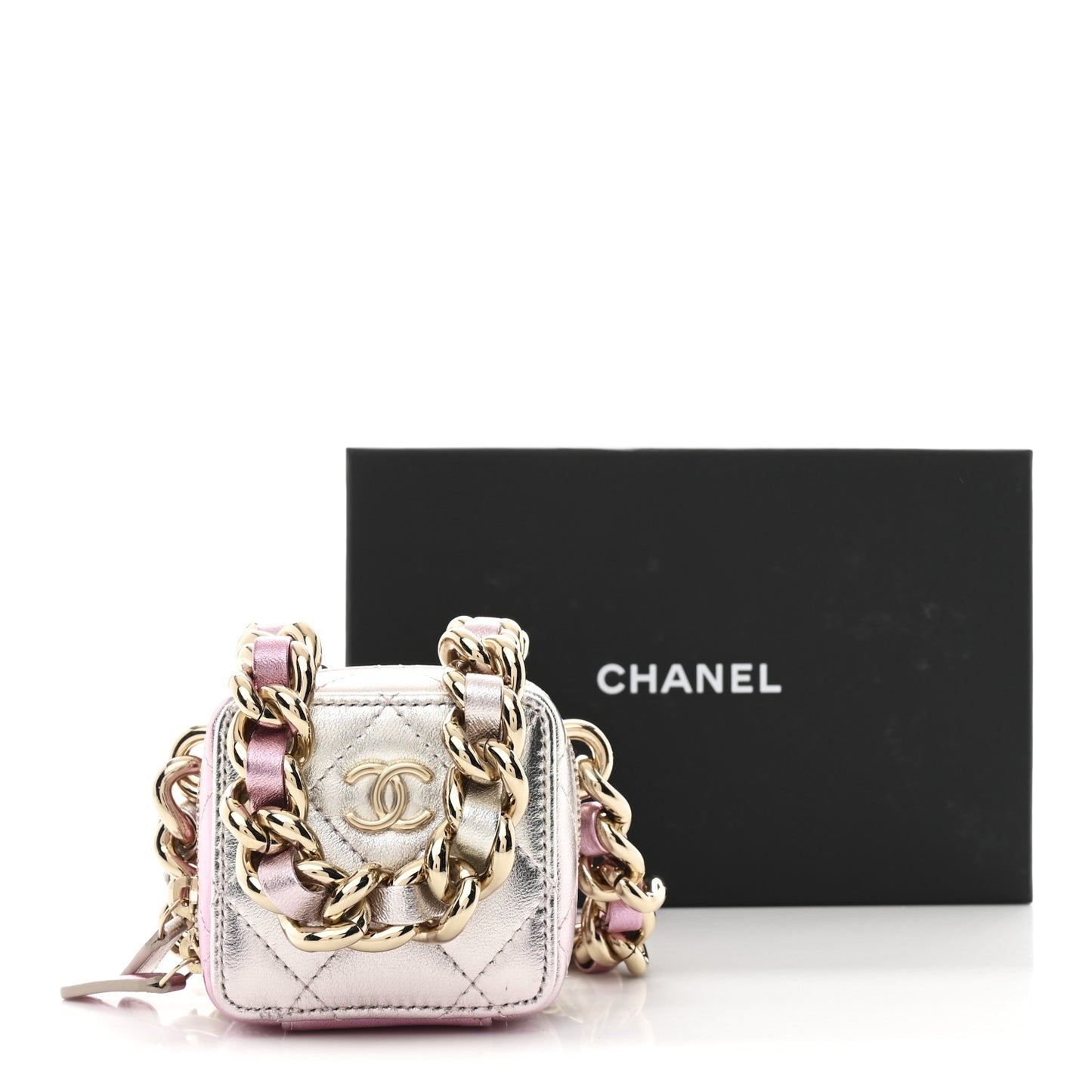 Gradient Metallic Lambskin Quilted Like A Wallet Clutch With Chain Gold Pink
