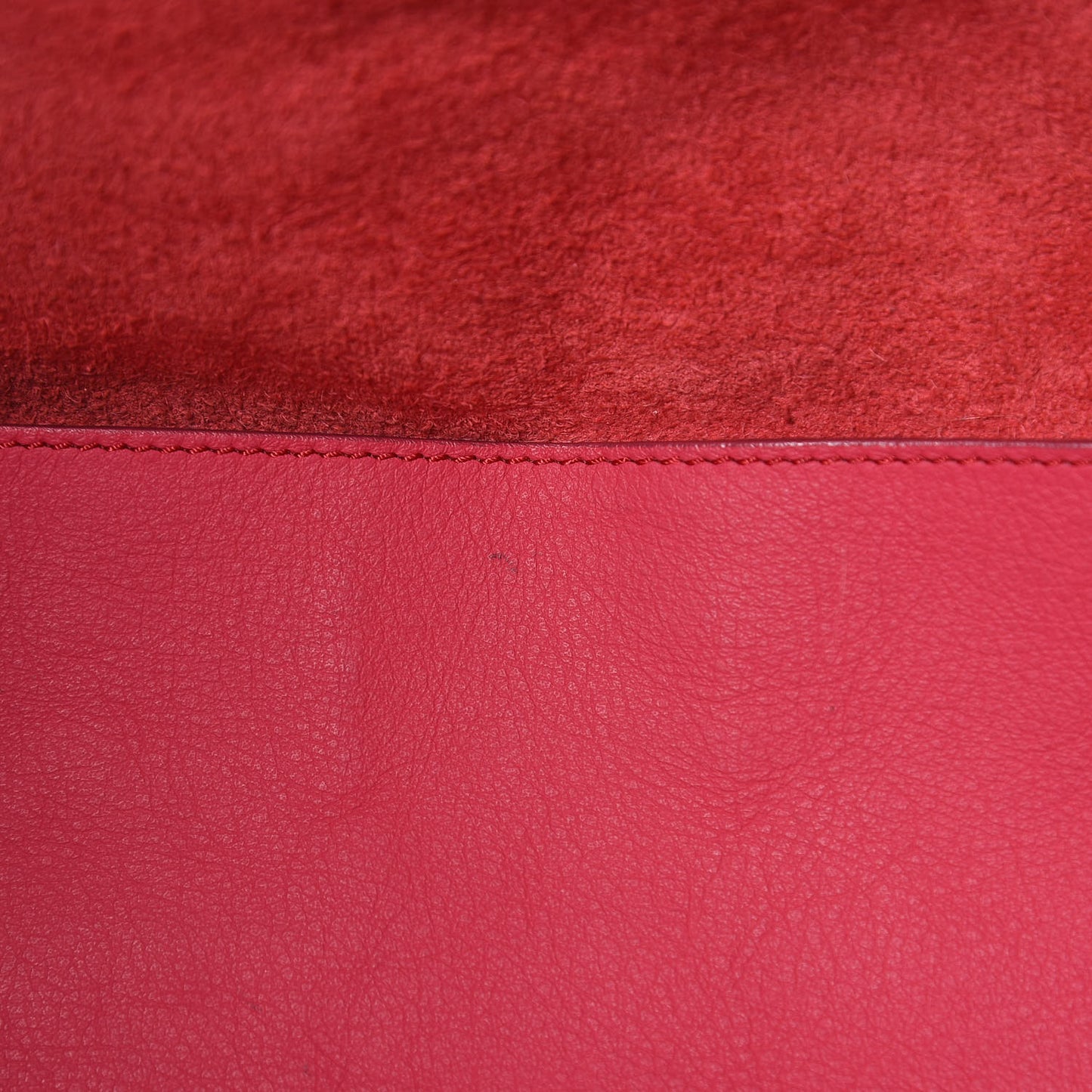 Veau Papier A4 Zip Around Tote Rouge Grenade