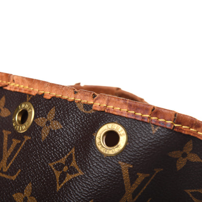 Louis Vuitton Monogram Petit Noe 26 of 29