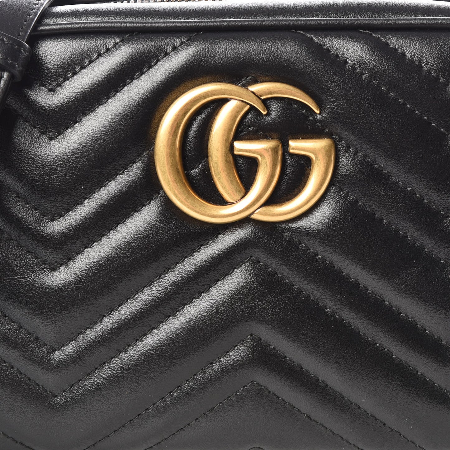 Calfskin Matelasse Small GG Marmont Chain Shoulder Bag Black
