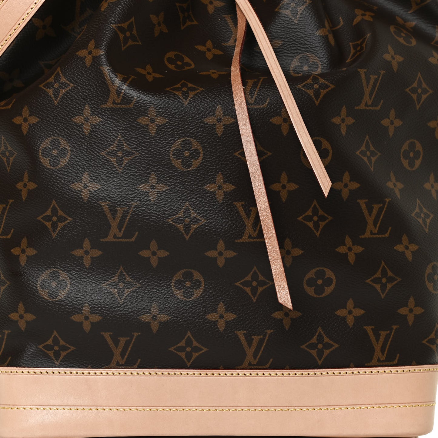 Monogram Noe