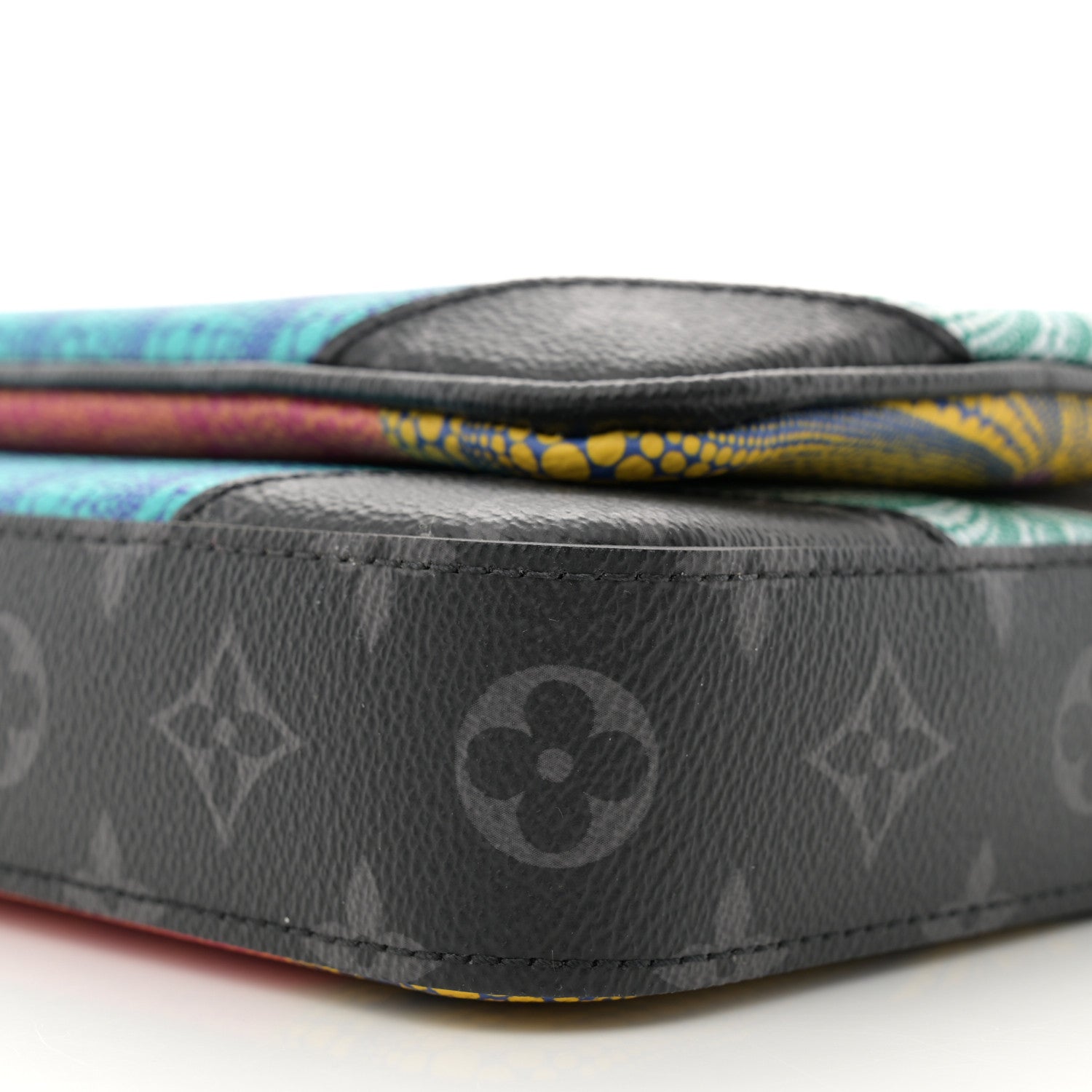 Louis Vuitton LV x YK Monogram Eclipse Reverse Pumpkin Trio Messenger 9 of 9
