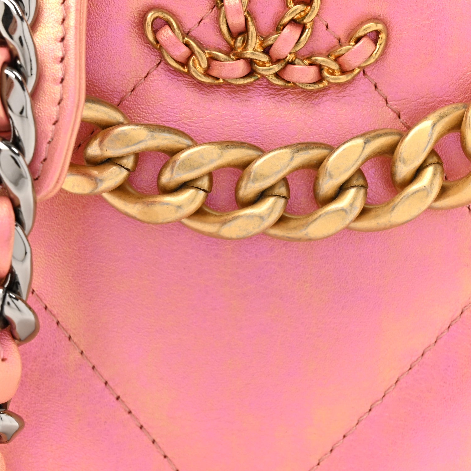 Chanel Iridescent Calfskin Quilted Chanel 19 Round Clutch With Chain Pink 8 of 11