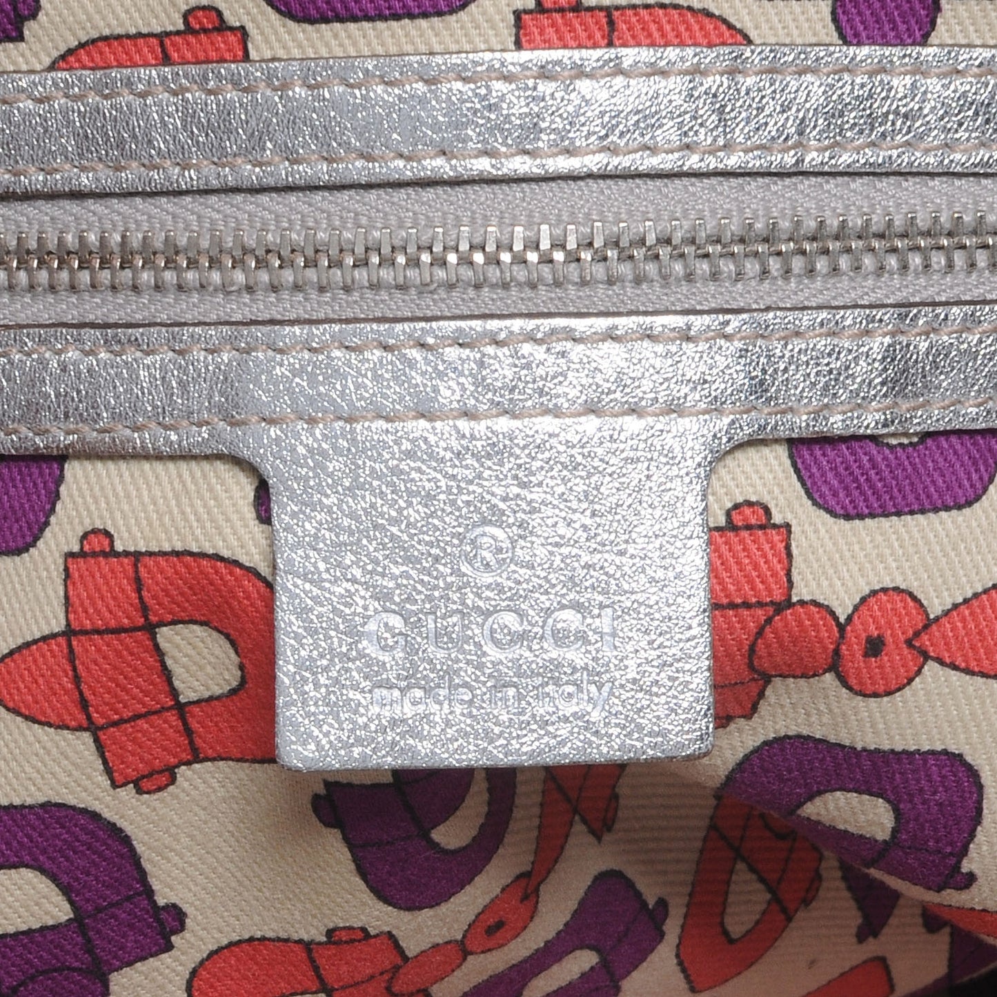 Guccissima Metallic Pelham Medium Shoulder Bag Silver