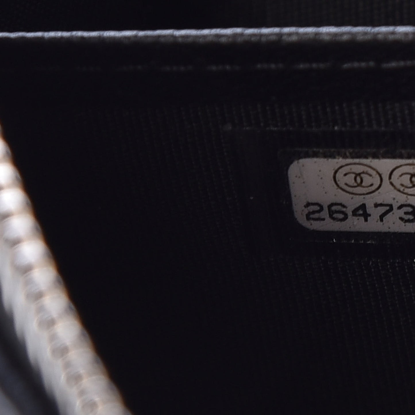 Caviar Quilted Diamond CC Duo Zip Around Wallet Black