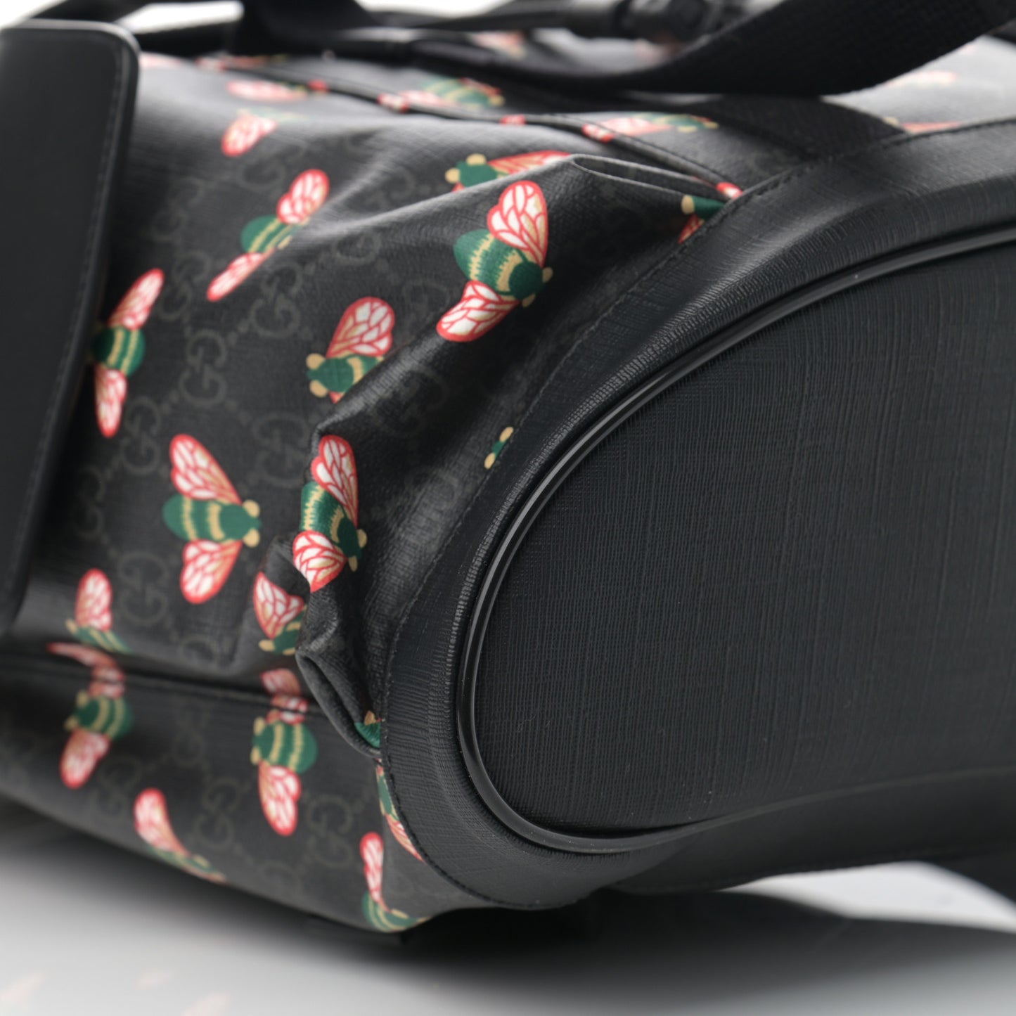 Soft GG Supreme Monogram Bee Multicolor Appia Calfskin Double Buckle Backpack Black Multicolor