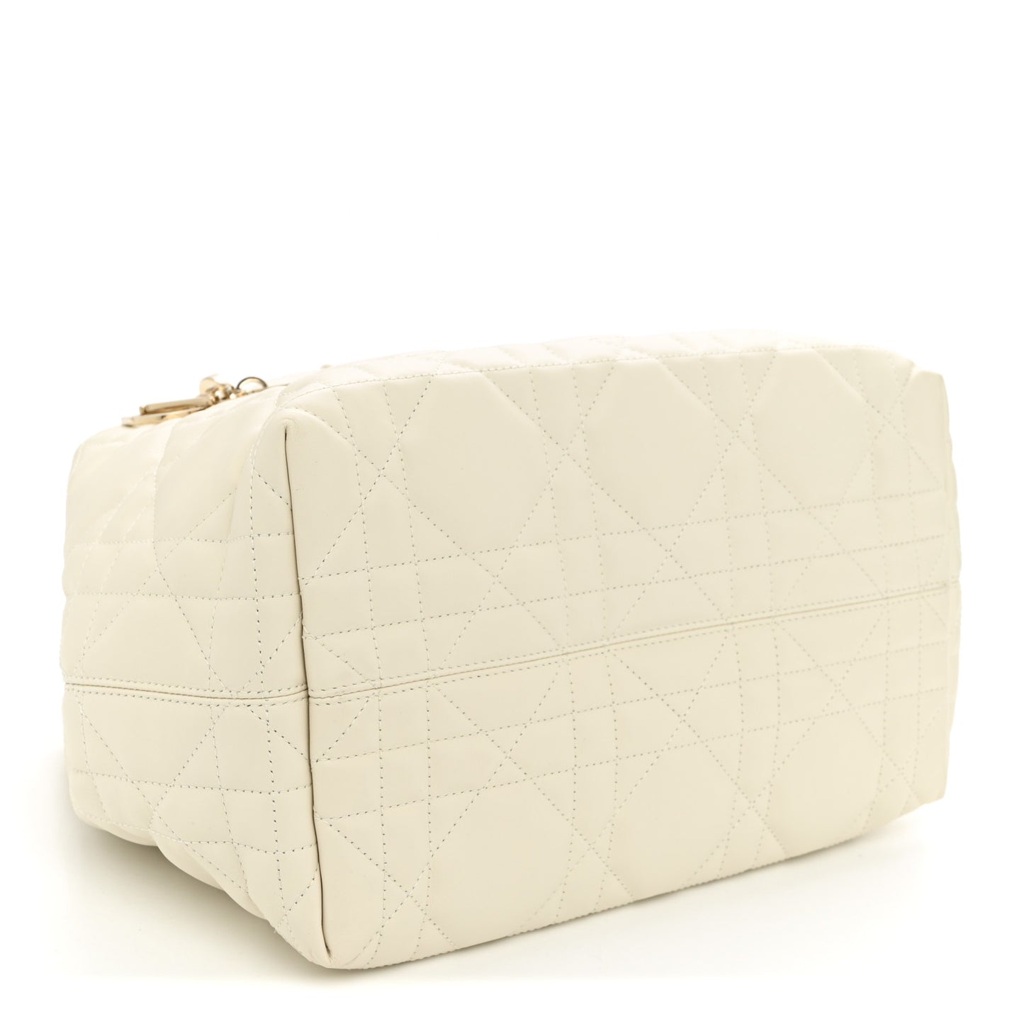 Calfskin Macrocannage Medium Toujours White