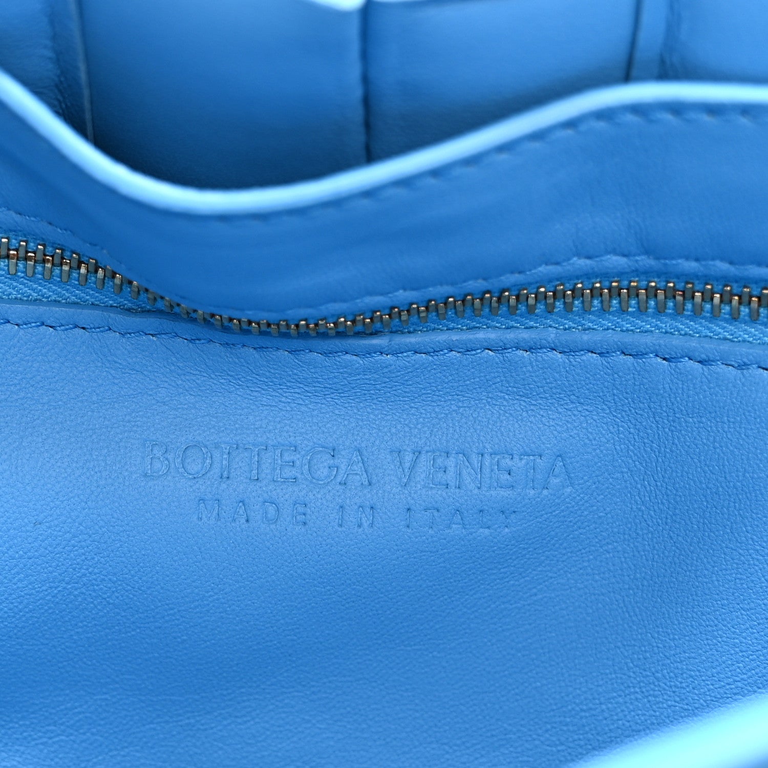 Bottega Veneta Lambskin Maxi Intreccio Padded Chain Cassette
