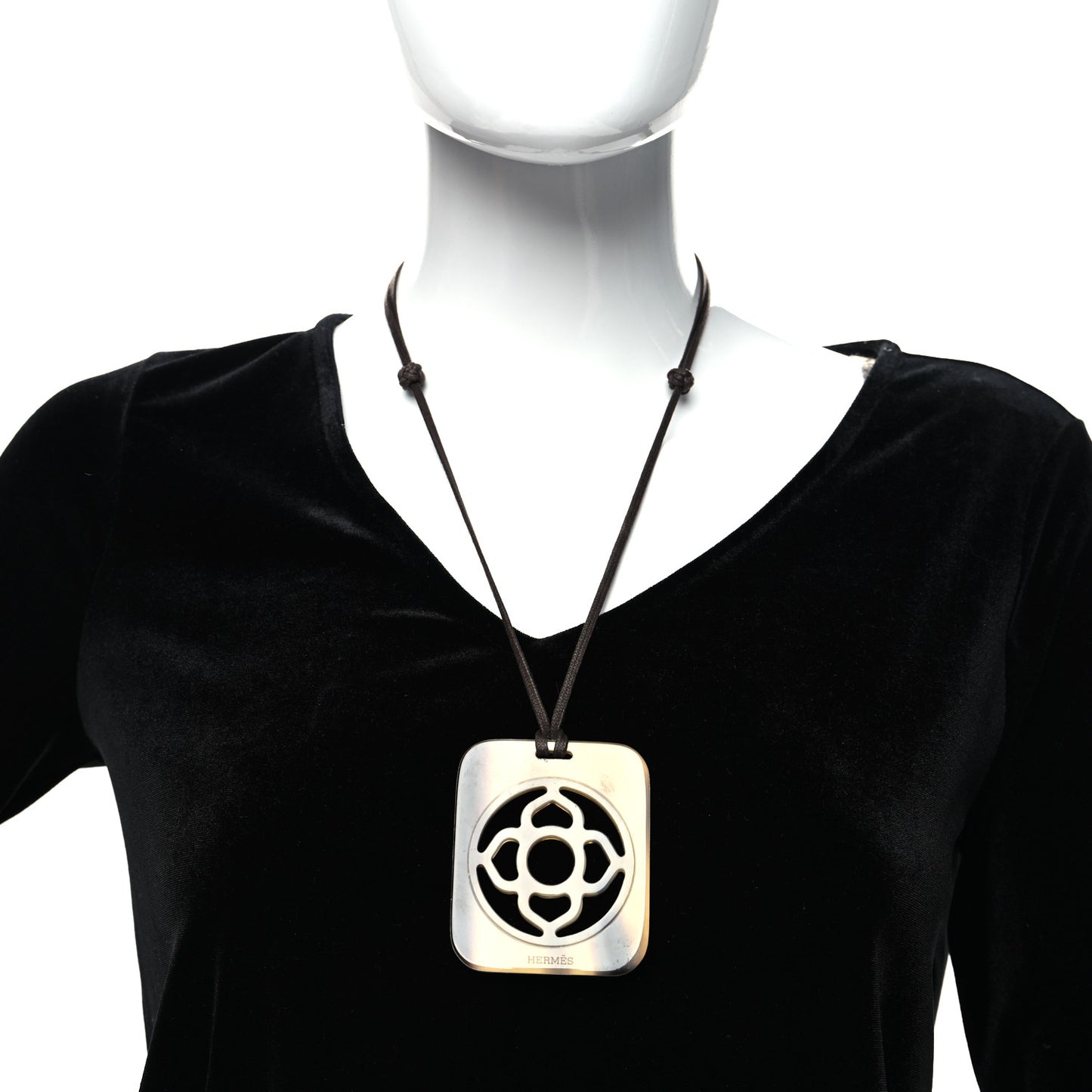 Buffalo Horn and Lacquer Lift Necklace