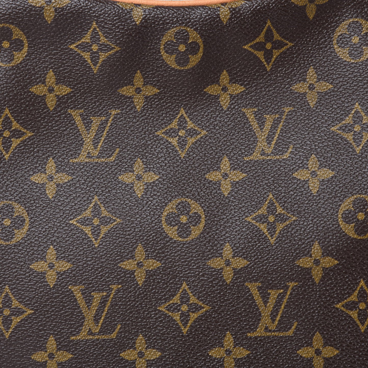 Monogram Croissant GM