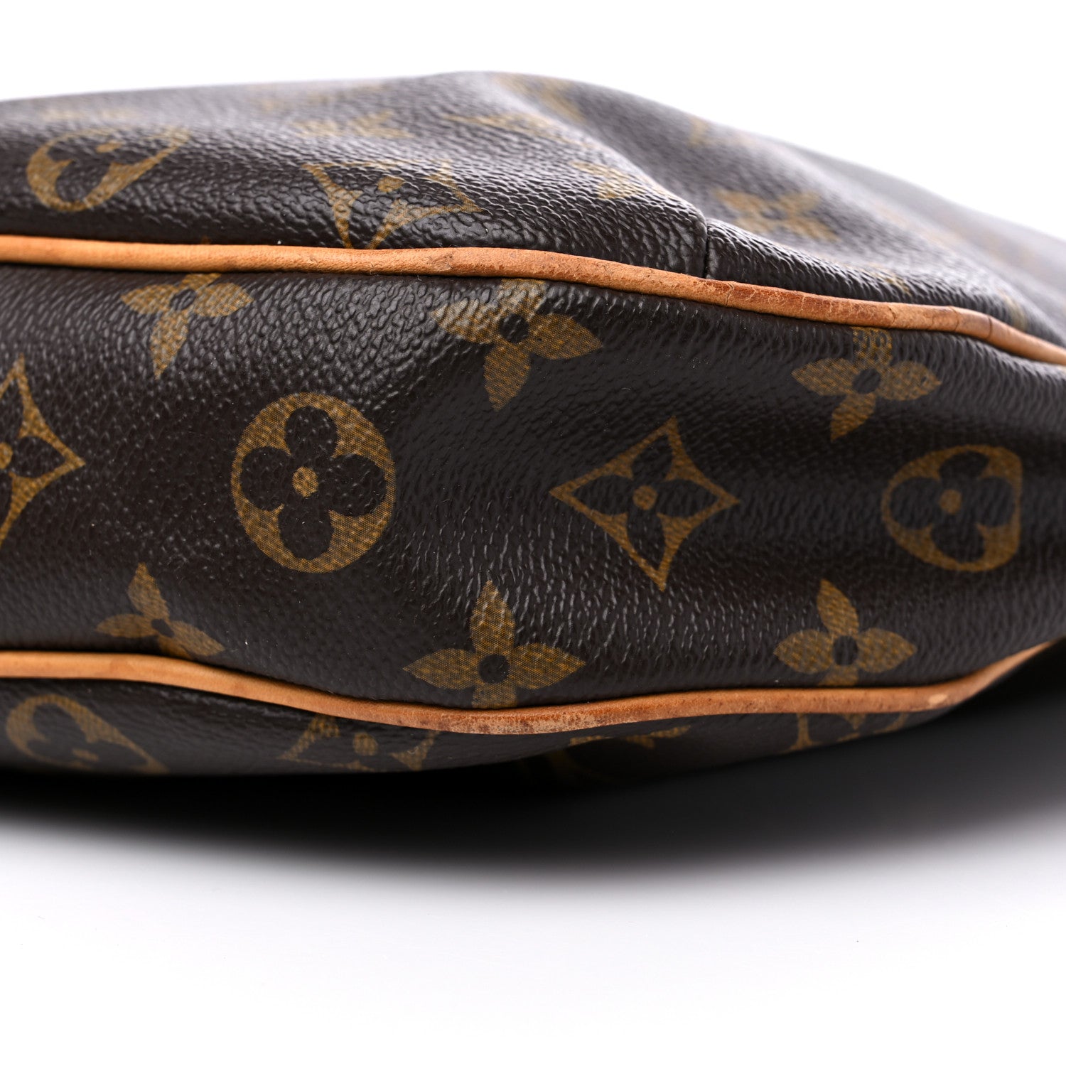 Louis Vuitton Monogram Odeon GM 8 of 19