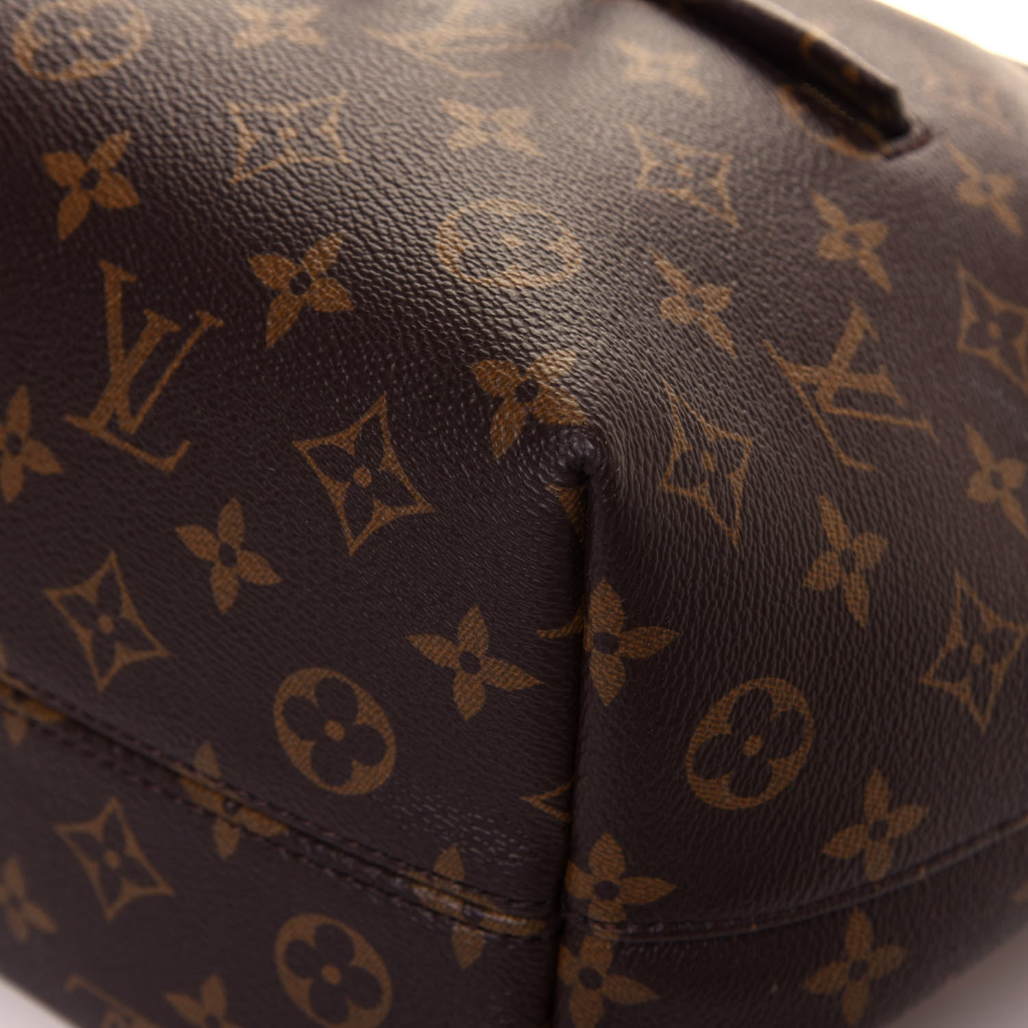 Louis Vuitton Monogram Montsouris PM 9 of 11