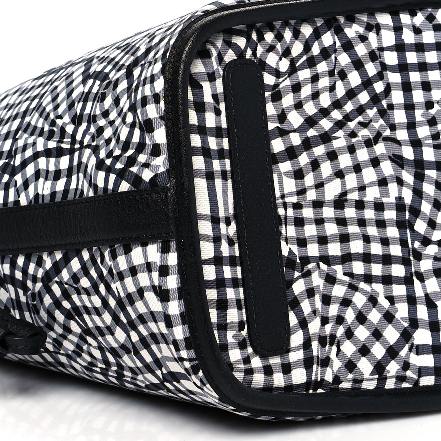 Visetos Medium Reversible Shopping Tote Black
