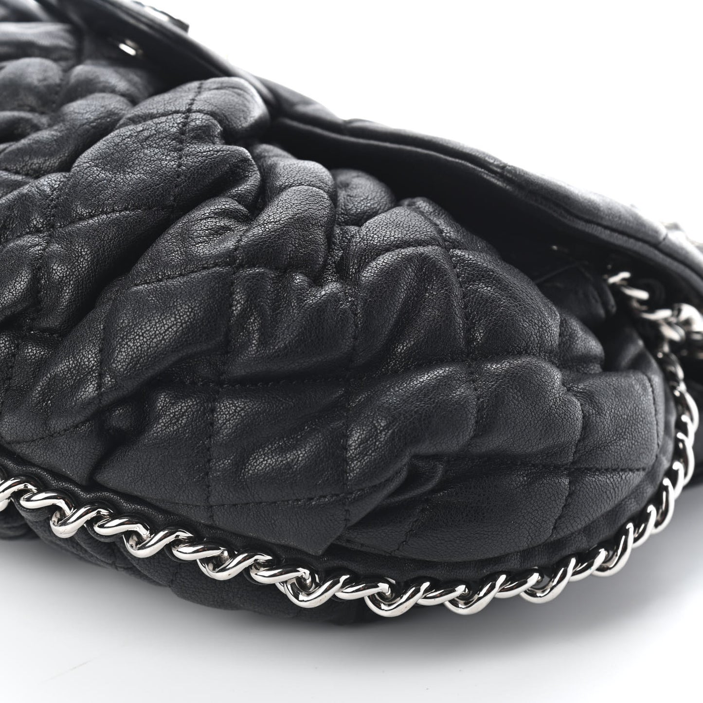 Washed Lambskin Quilted Medium Chain Around Messenger Black