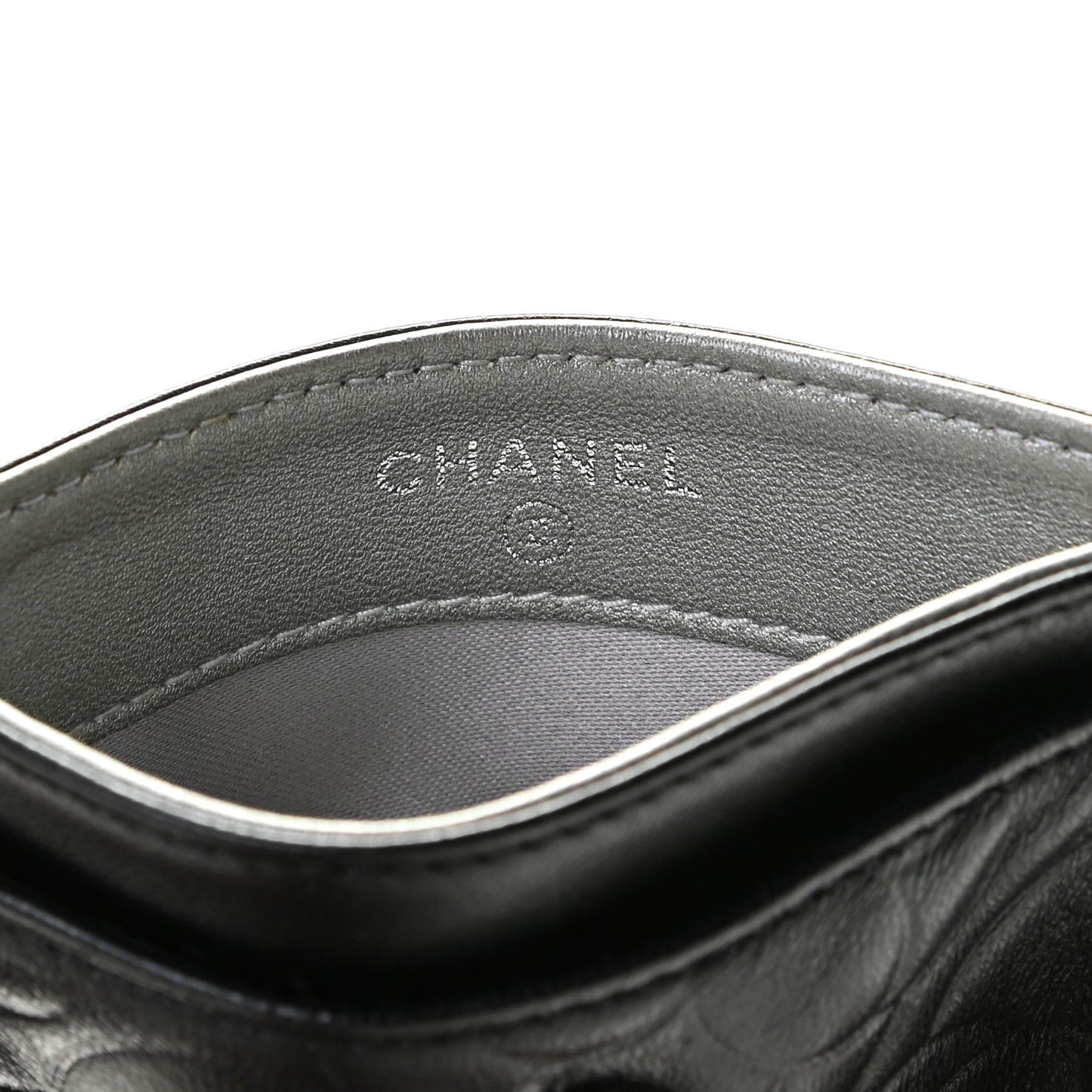 Lambskin Camellia Stitched Card Holder Black
