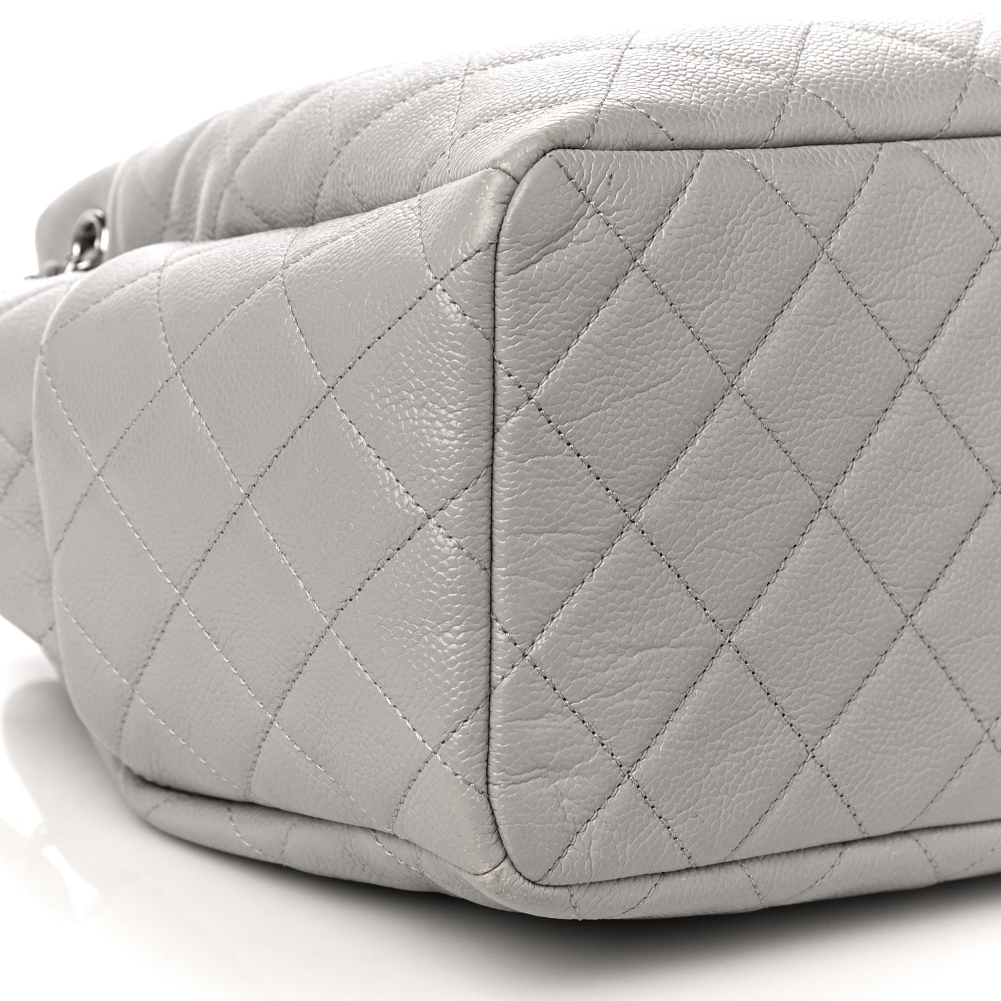 Caviar Flat Quilted CC Chain Bucket Drawstring Bag Light Grey